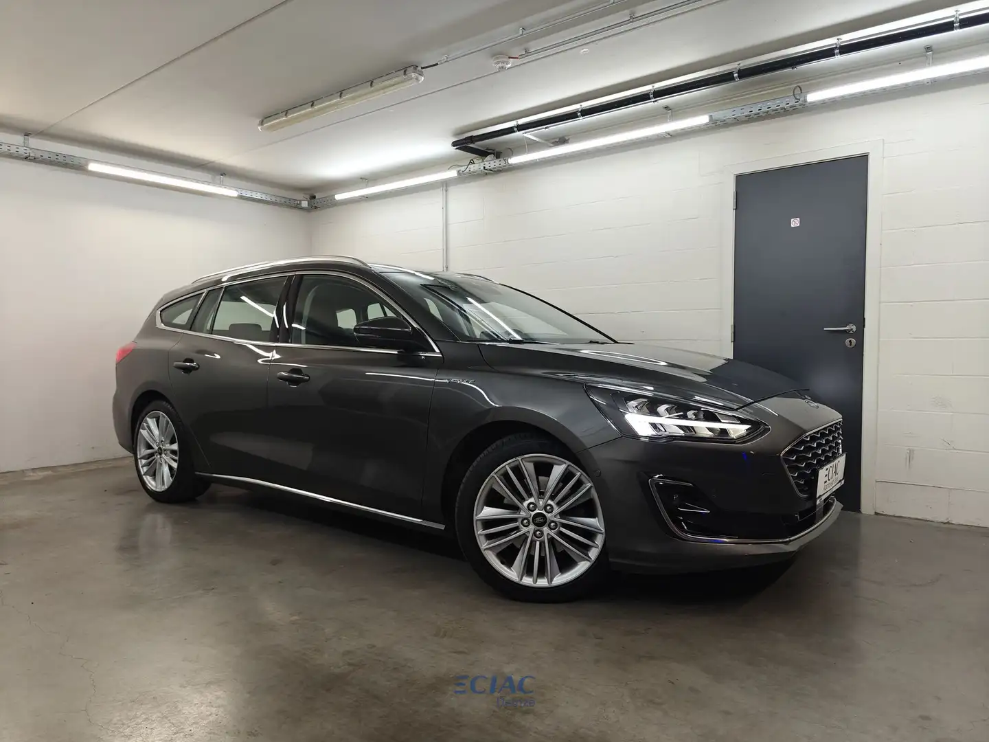 Ford Focus 1.5 EcoBoost Vignale Automaat - Garantie Gris - 2