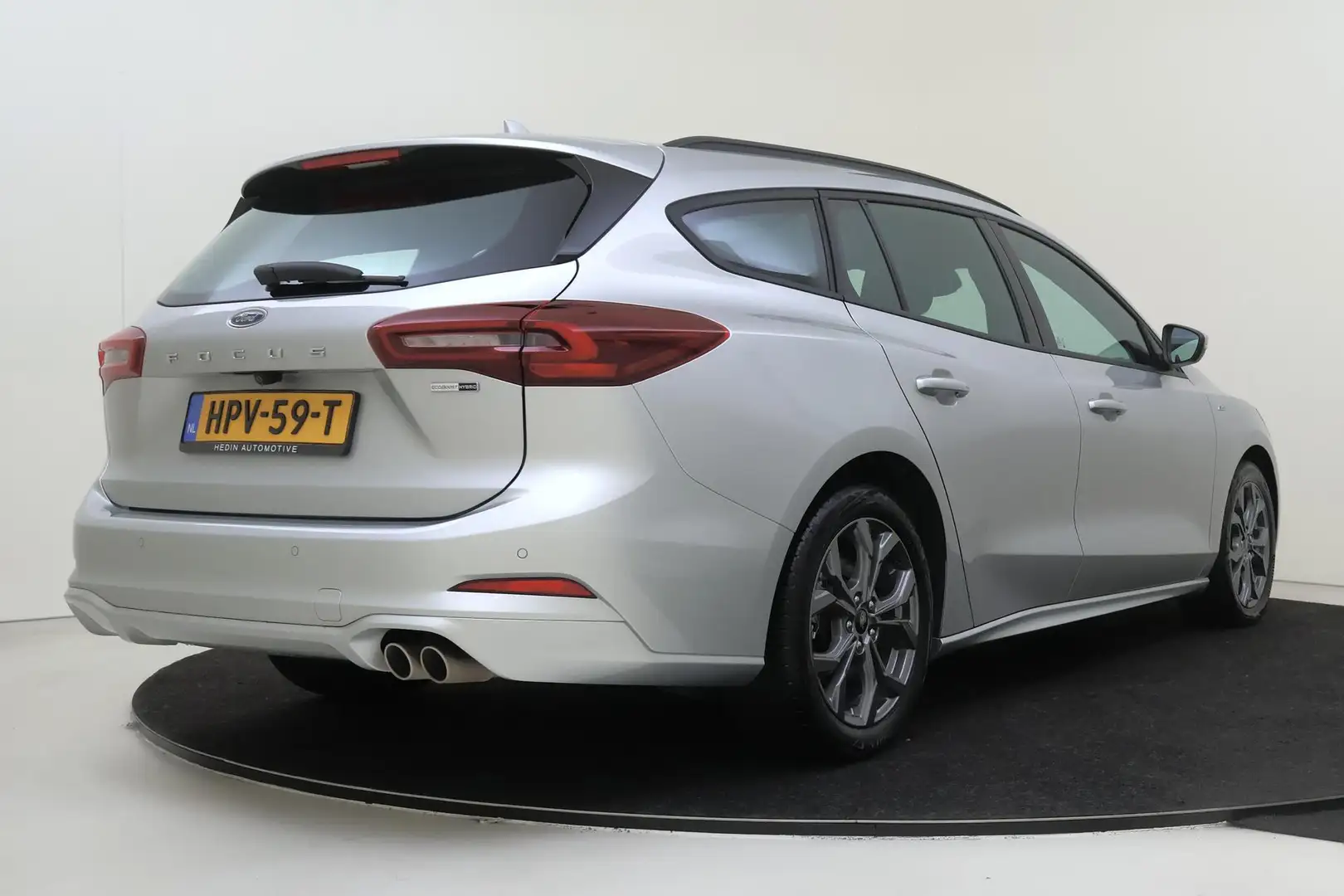 Ford Focus Wagon 1.0 EcoBoost Hybrid ST Line | Automaat Grau - 2