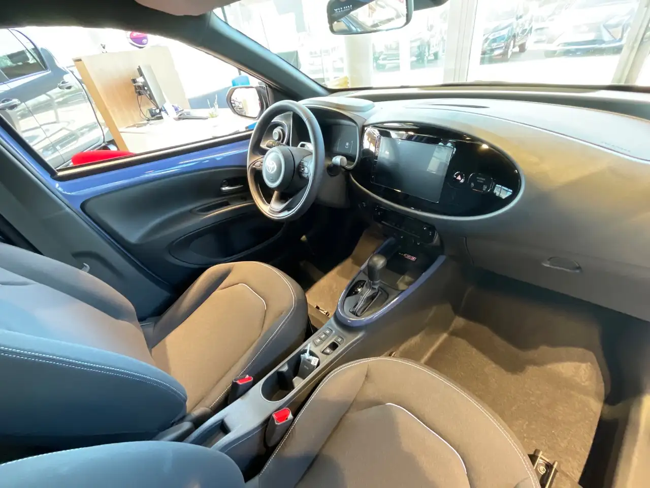 Toyota Aygo X 1.5l Hyb. Teamplayer LED+Siitzh.+Kamera 14