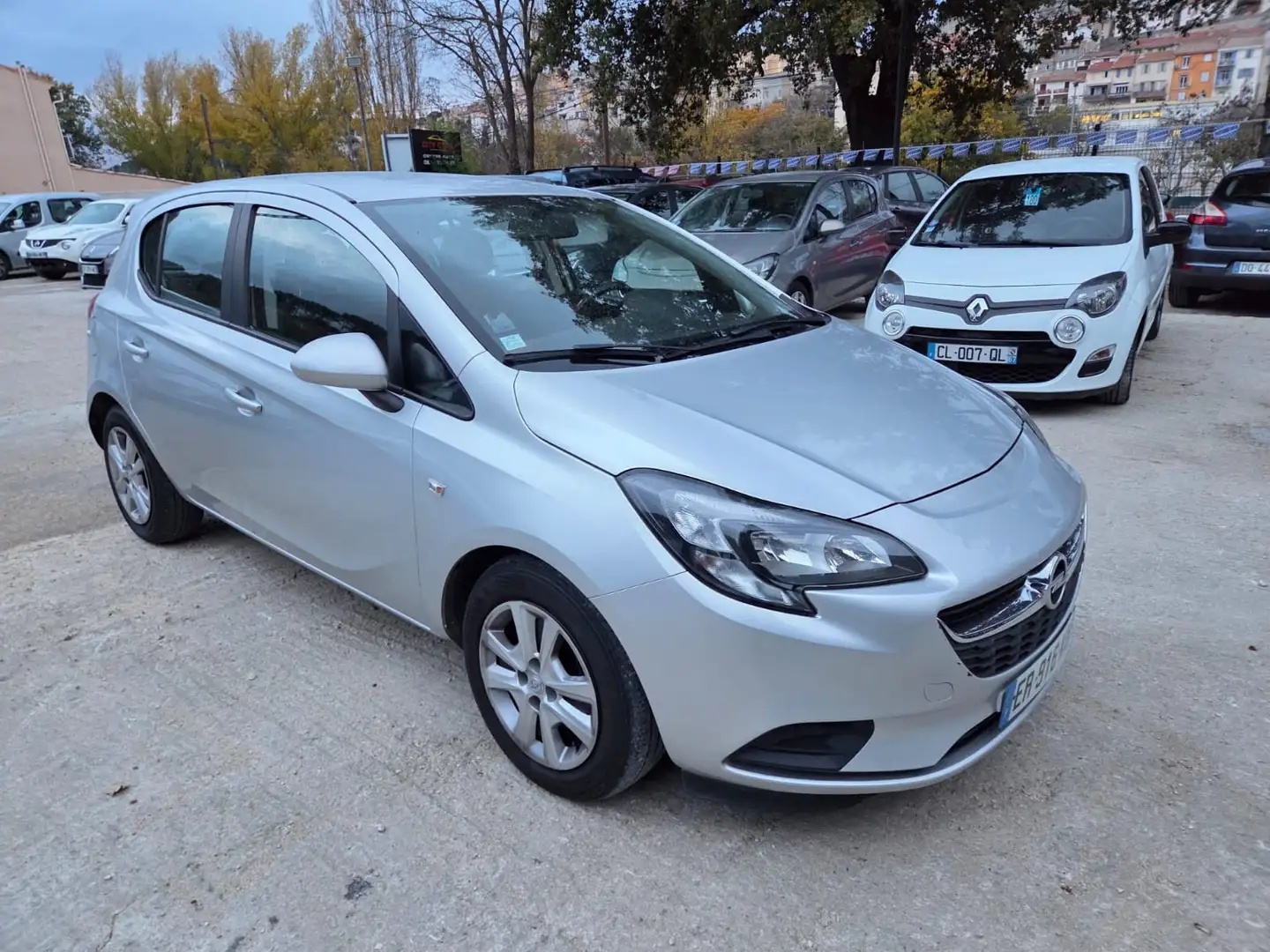 Opel Corsa-e Business Connect ecoFlex Gris - 1