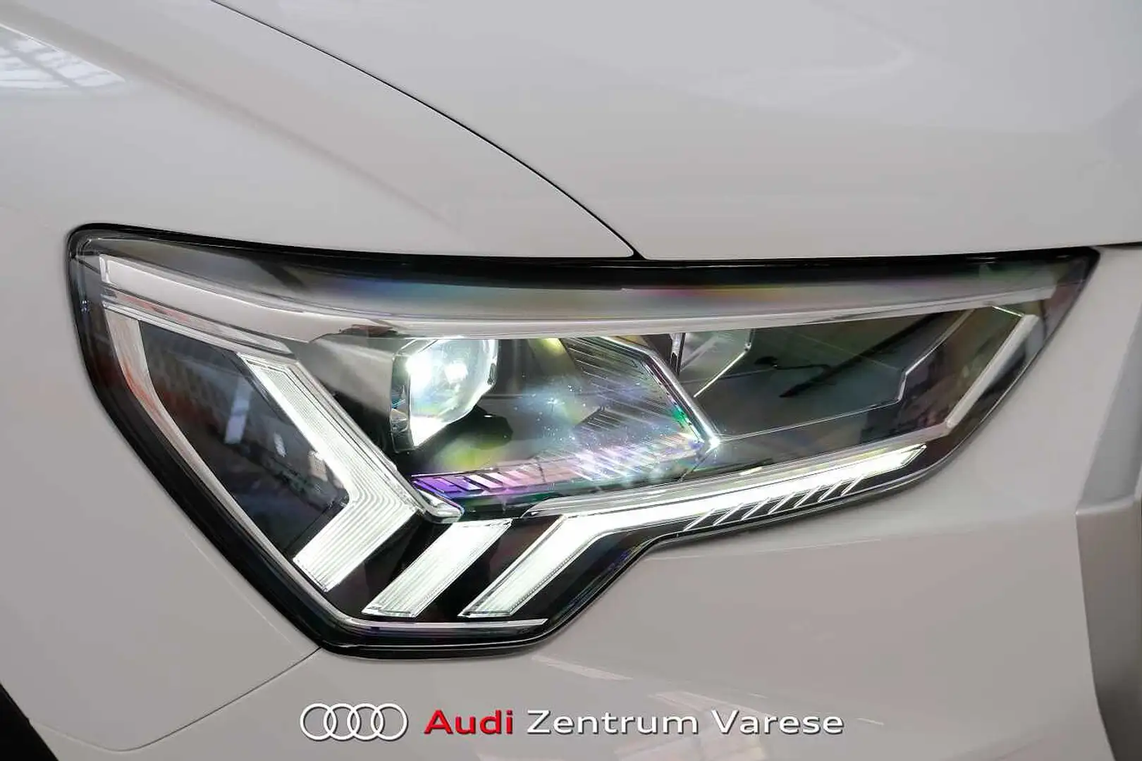 Audi Q3 Sportback 35 TDI 150CV Stronic Business Plus Wit - 2