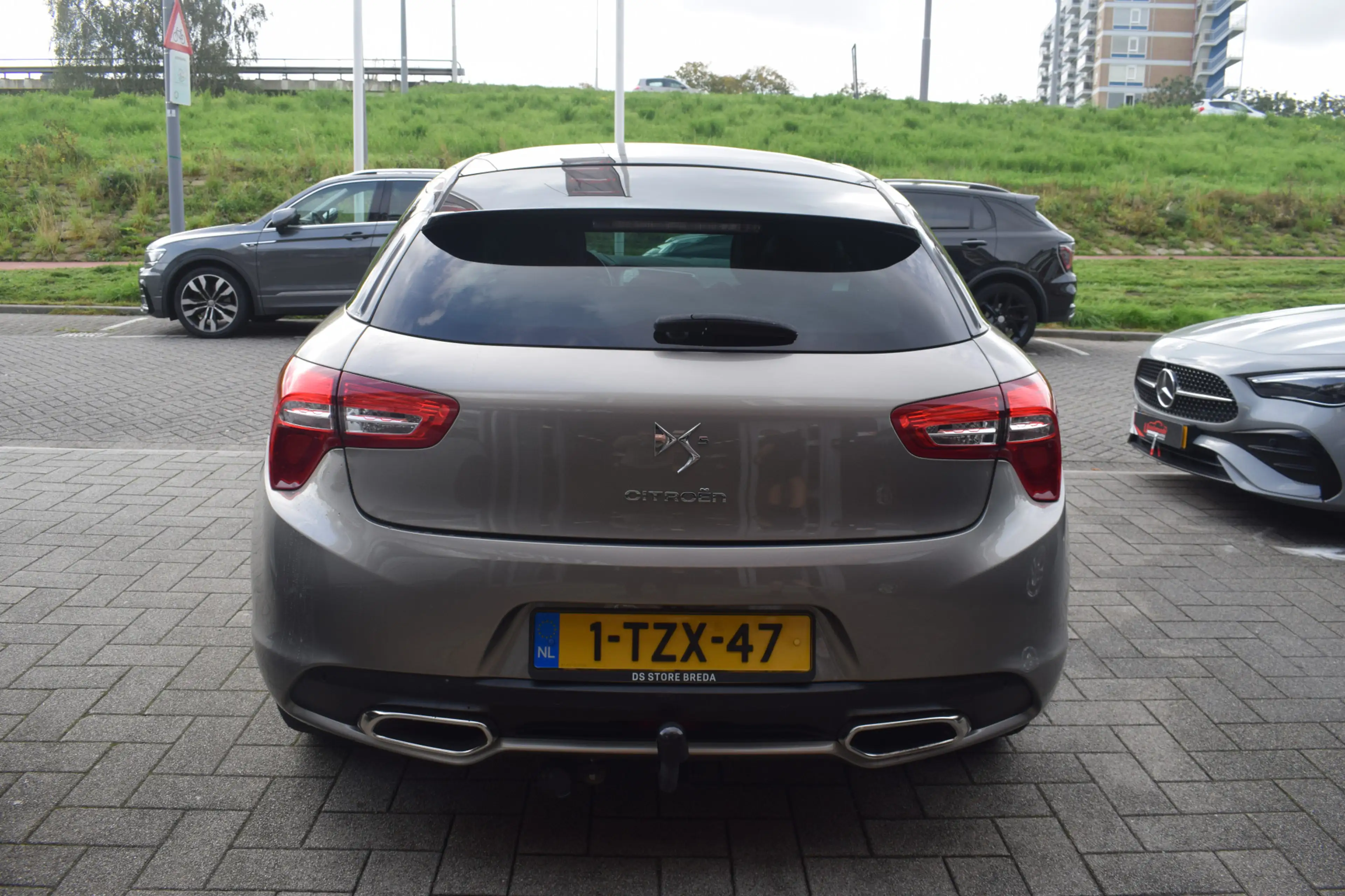 Citroen DS5 1.6 THP Business Executive NL AUTO/AUTOMAAT/LEER/P — photo 9