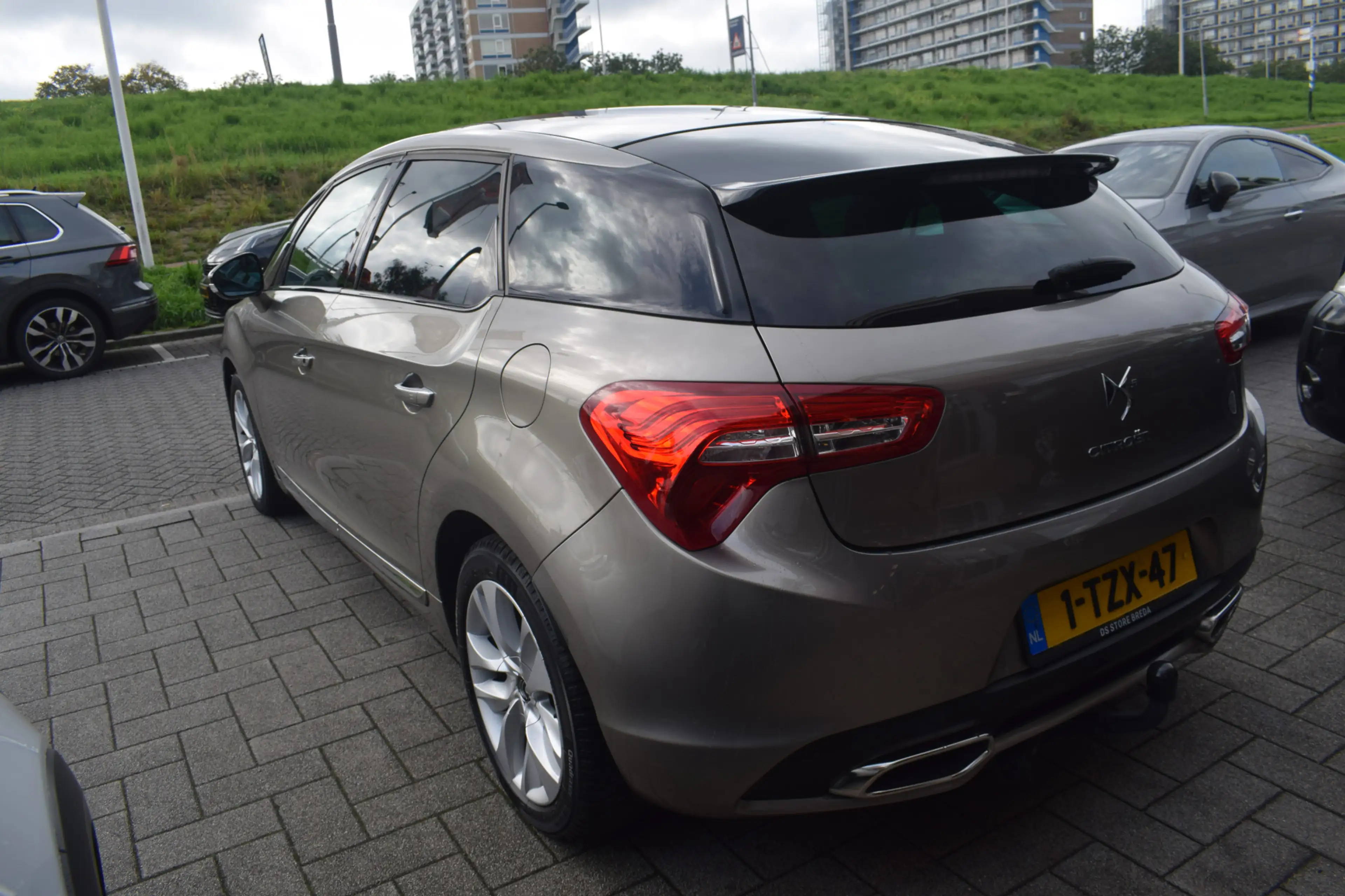 Citroen DS5 1.6 THP Business Executive NL AUTO/AUTOMAAT/LEER/P — photo 10