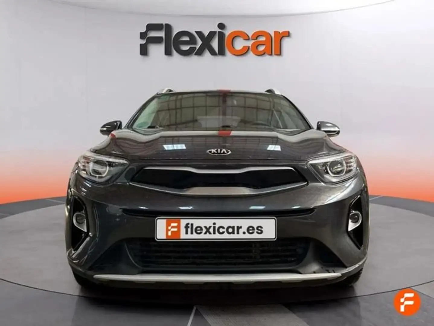 Kia Stonic 1.0 T-GDi 74kW (100CV) Black Edition Gris - 2
