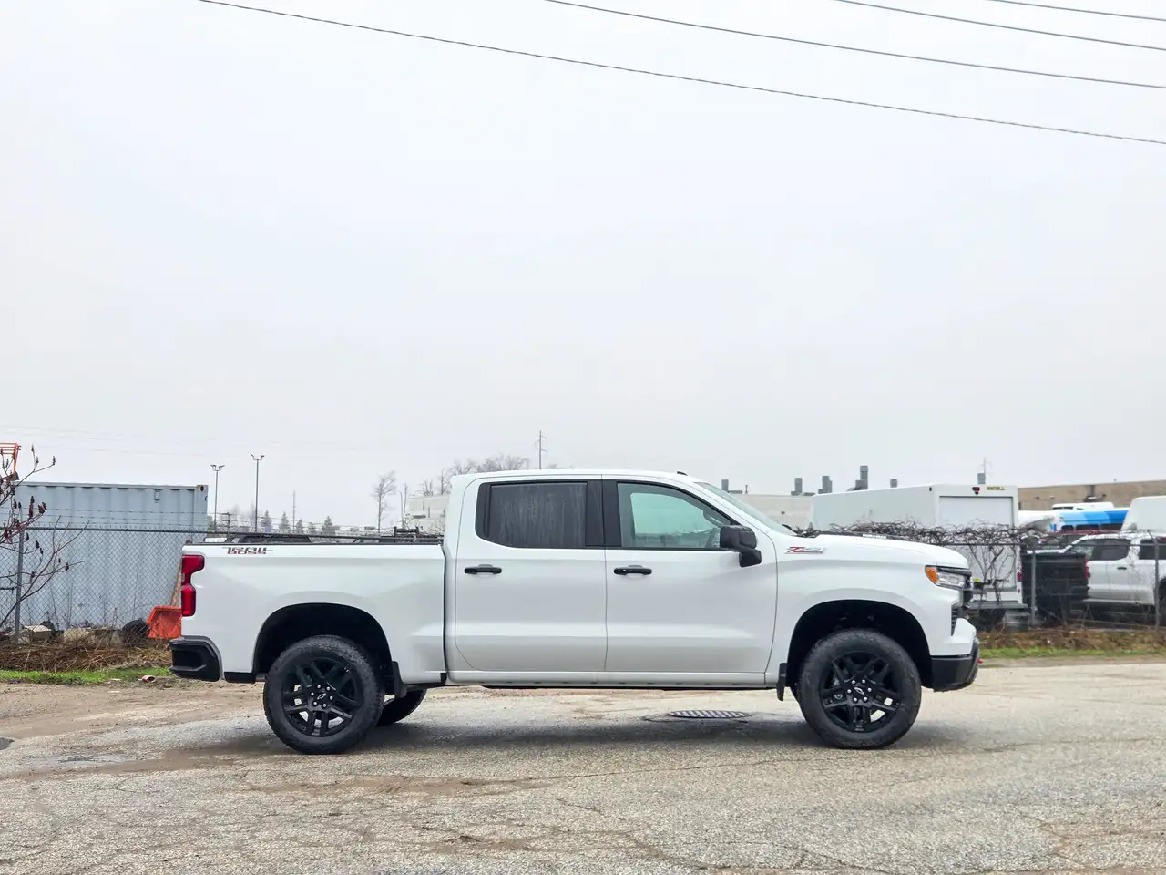 Chevrolet Silverado 1500 снимка Chevrolet Silverado 1500
