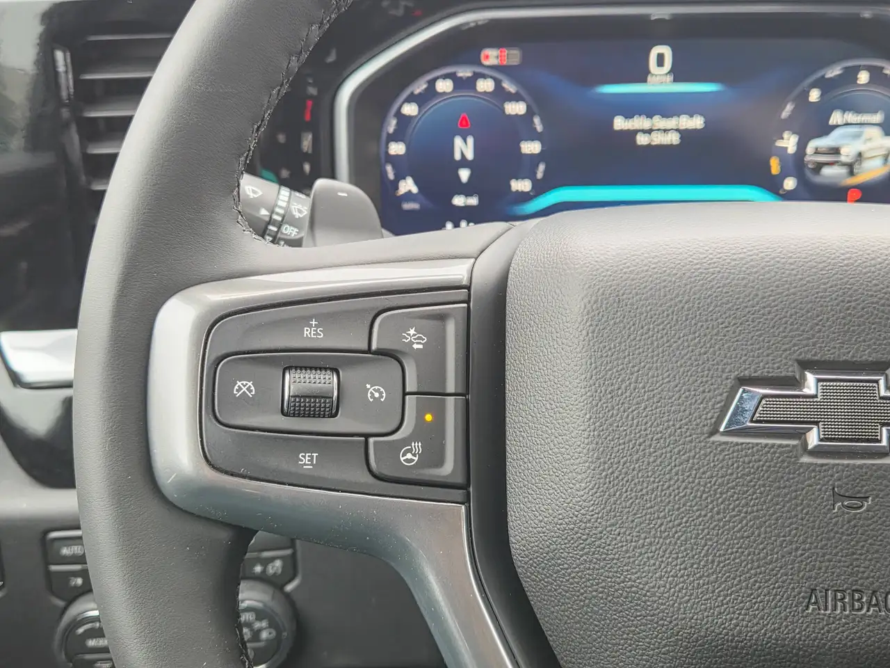 Chevrolet Silverado 1500 снимка Chevrolet Silverado 1500