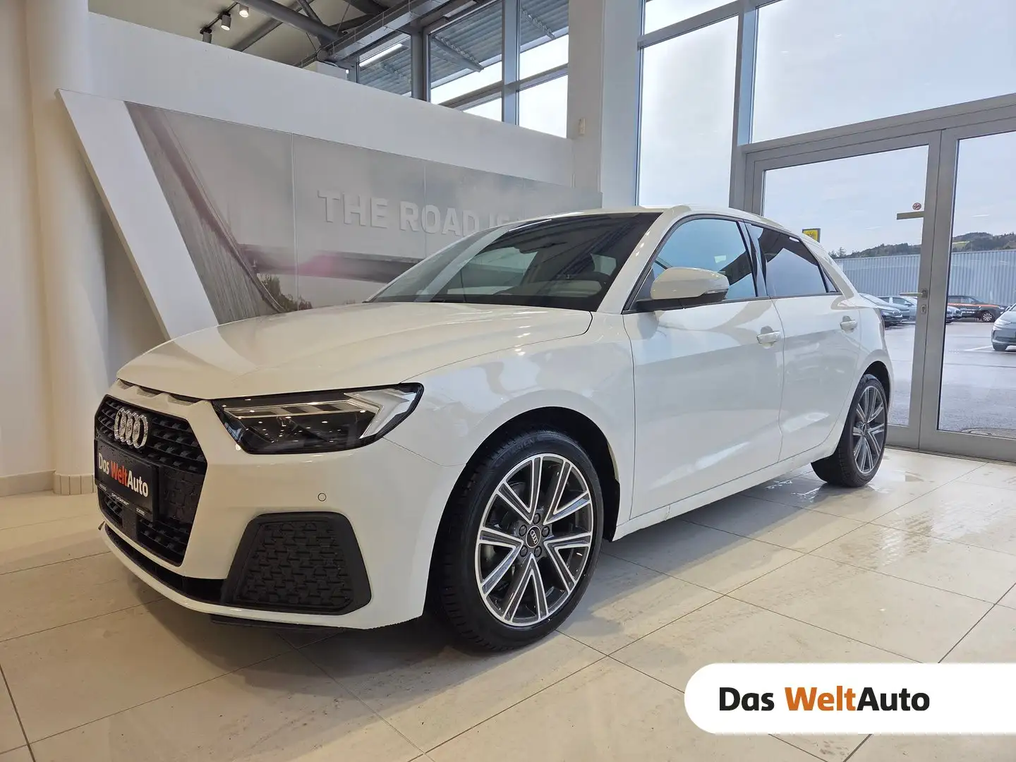 Audi A1 30 TFSI intense Weiß - 1