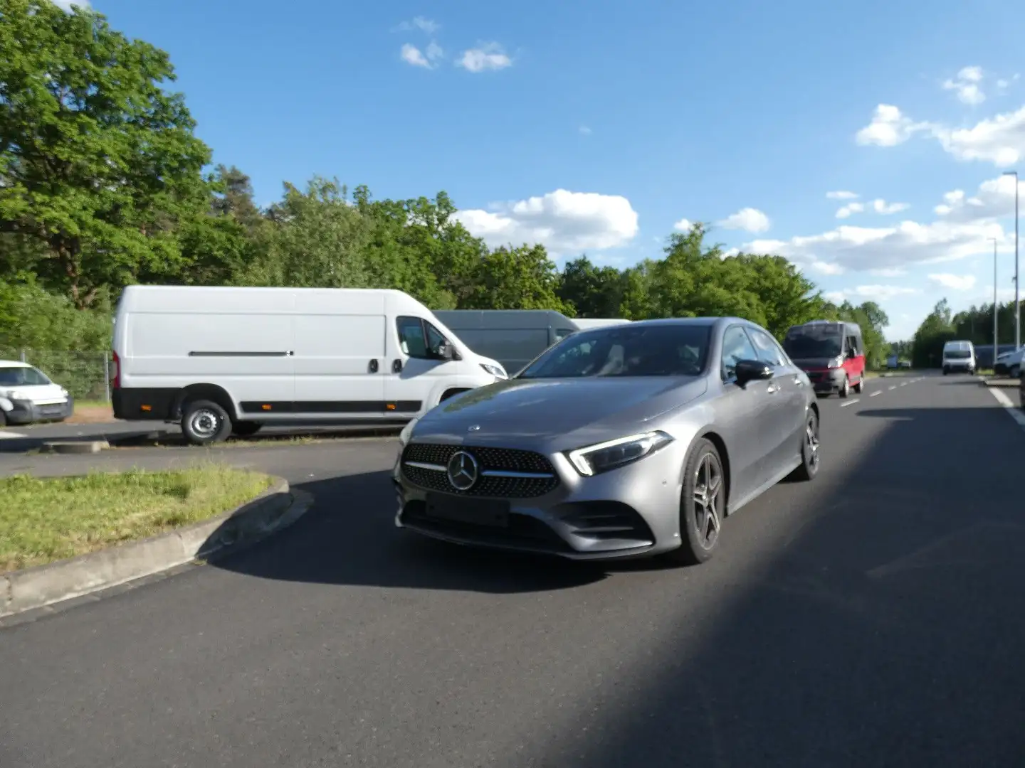 Mercedes-Benz A 250 A -Klasse A 250 AMG Серый - 1