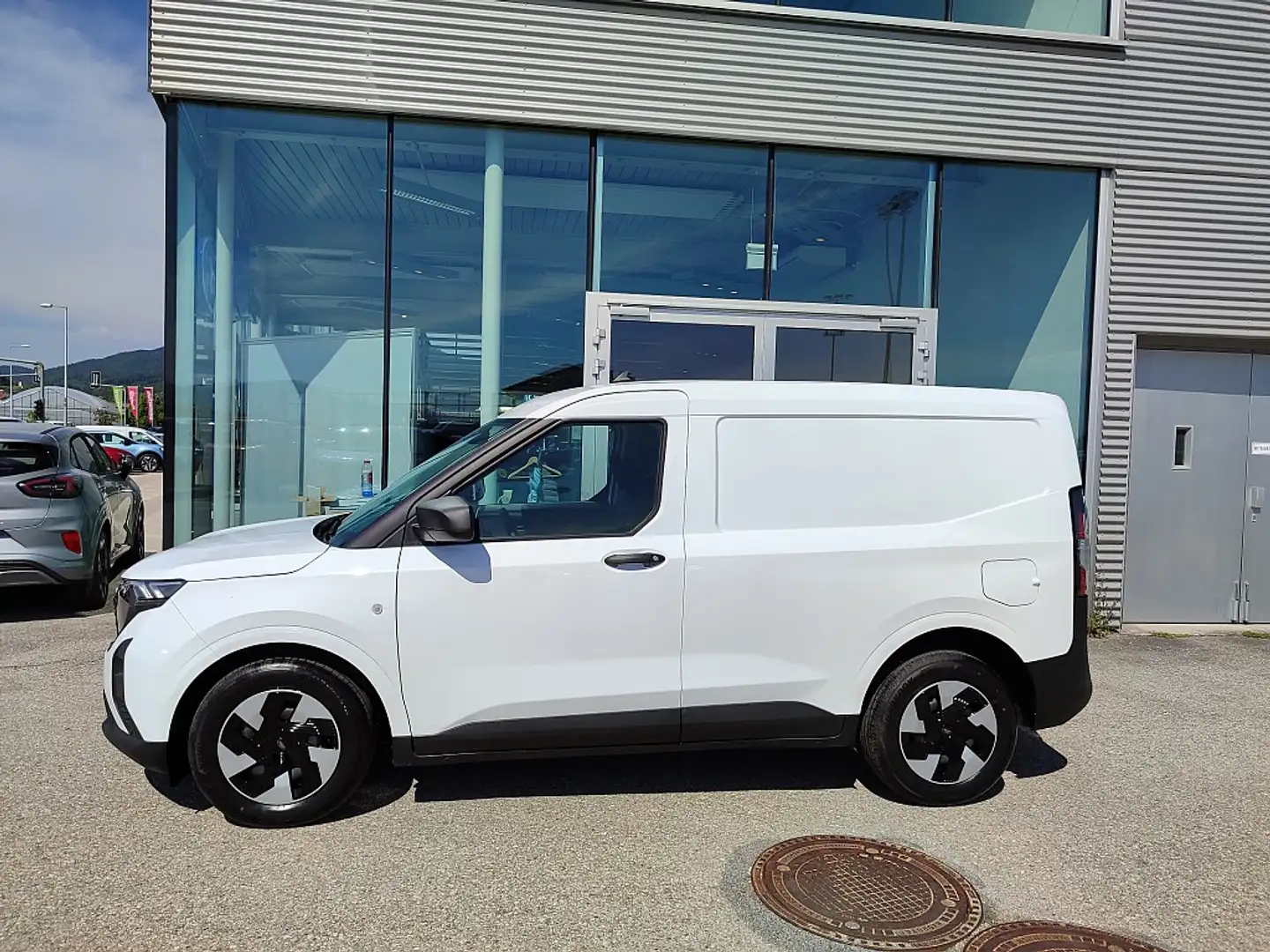 Ford Transit Courier Transit Courier Elektro 100kW Trend Weiß - 2