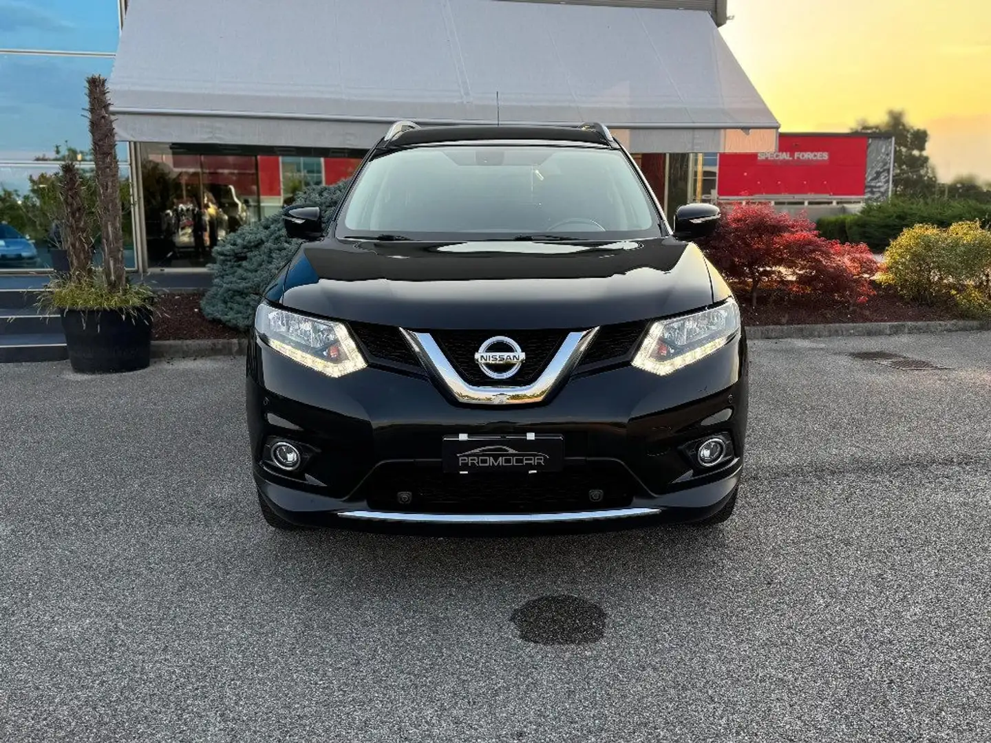 Nissan X-Trail 1.6 dCi 2WD ACENTA *TAGLIANDATA*UNIPROP* Чёрный - 2
