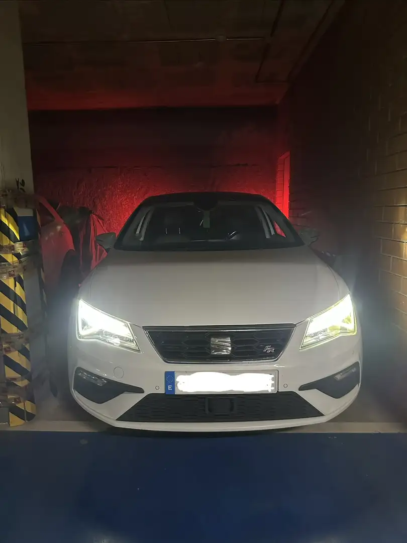 SEAT Leon León 2.0TDI CR S&S FR 184 Blanco - 1
