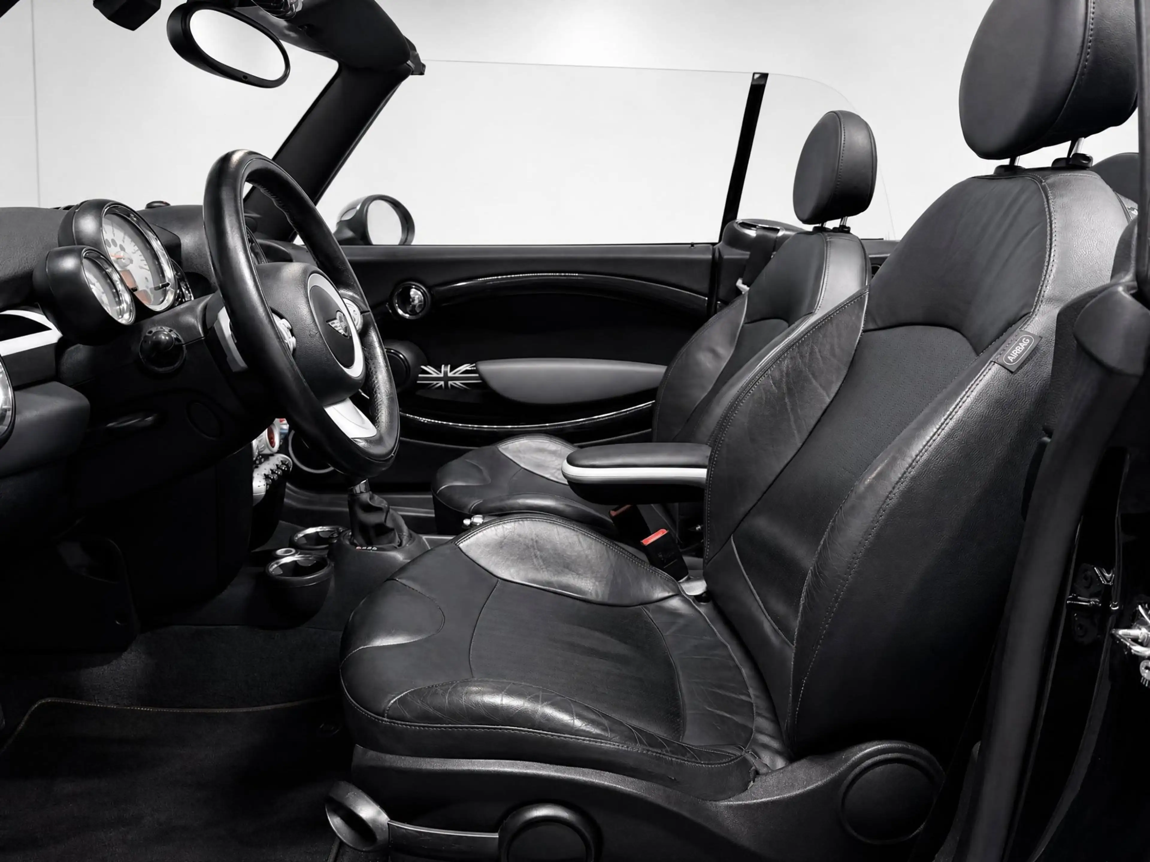 MINI Cooper S Cabrio 1.6 Chili (STOELVERWARMING, LEDER, 17 INCH) — photo 8