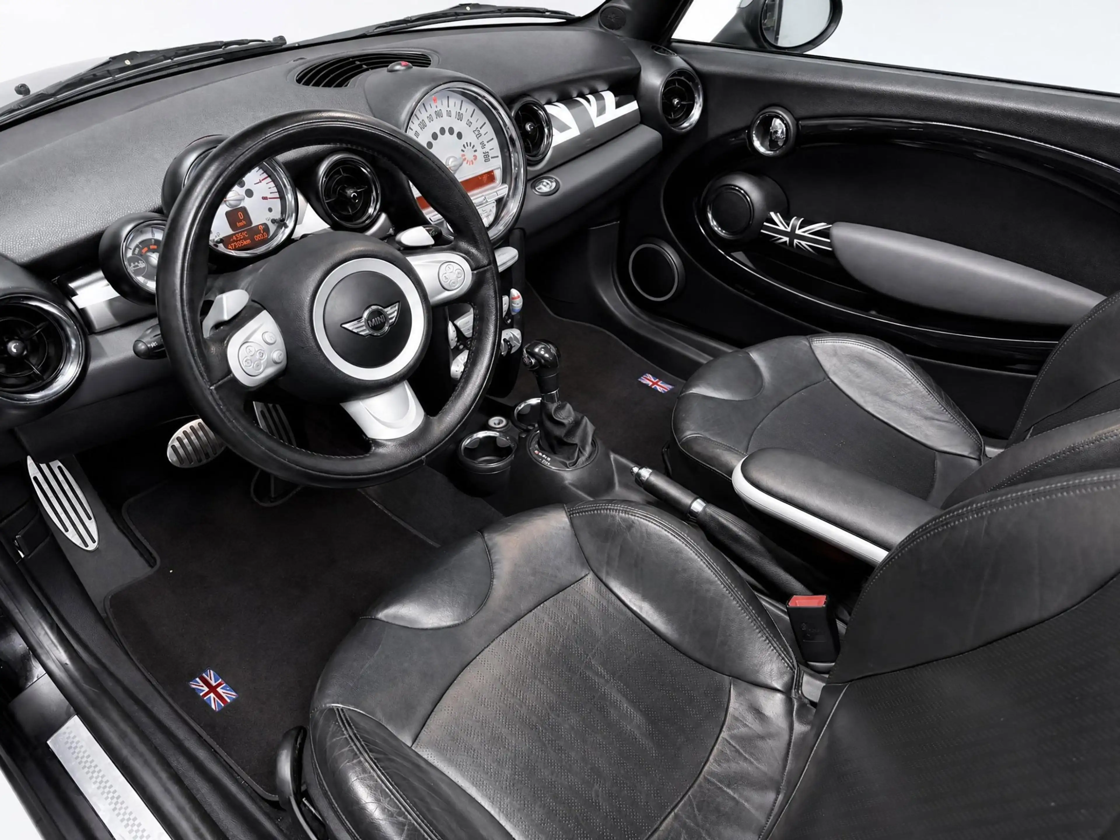 MINI Cooper S Cabrio 1.6 Chili (STOELVERWARMING, LEDER, 17 INCH) — photo 4