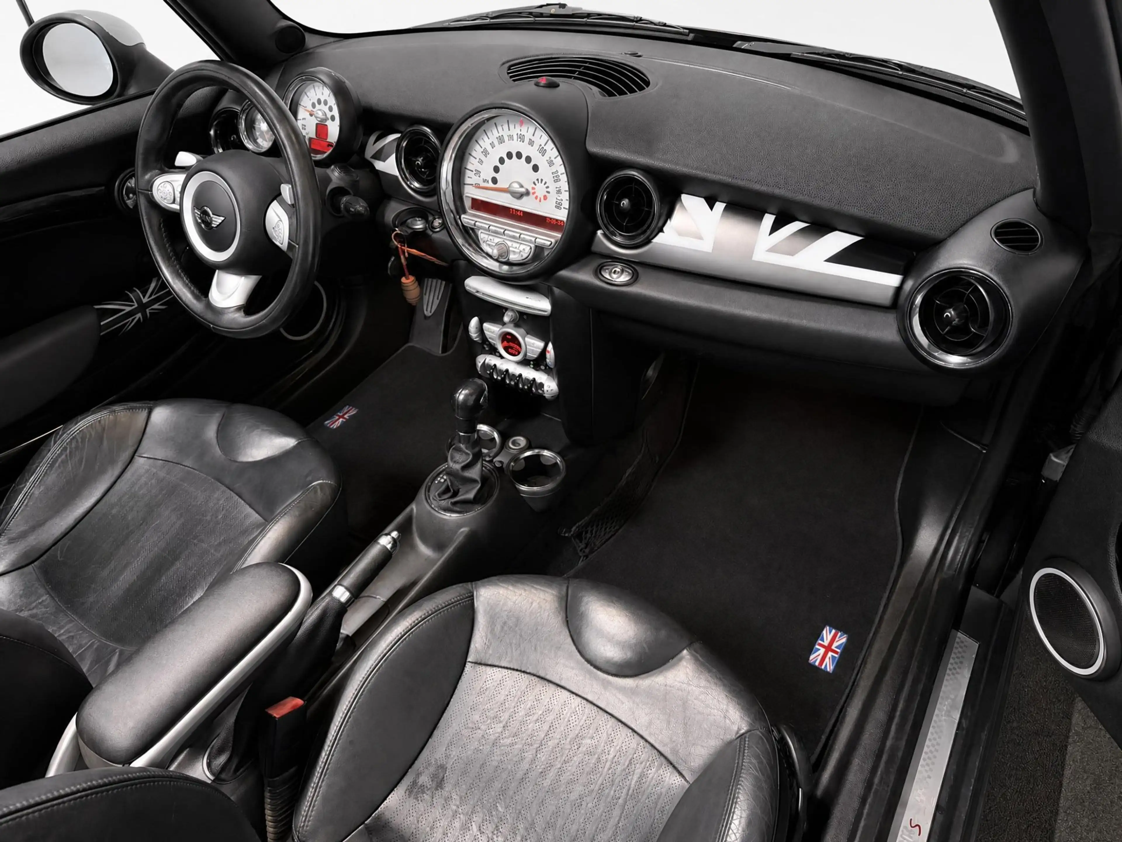 MINI Cooper S Cabrio 1.6 Chili (STOELVERWARMING, LEDER, 17 INCH) — photo 5