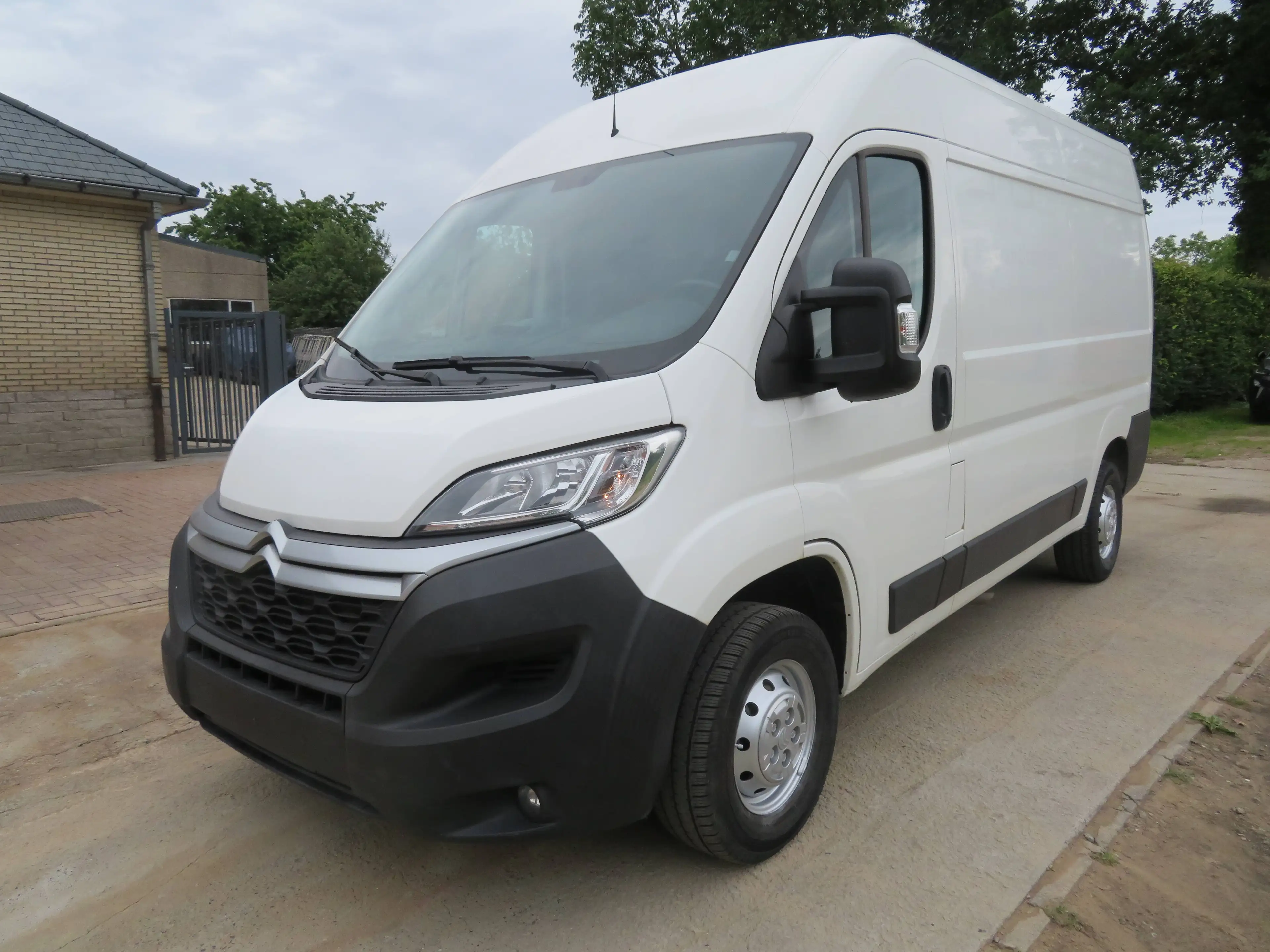 Citroen Jumper 2.2 BlueHDi - L2H2 — photo 3