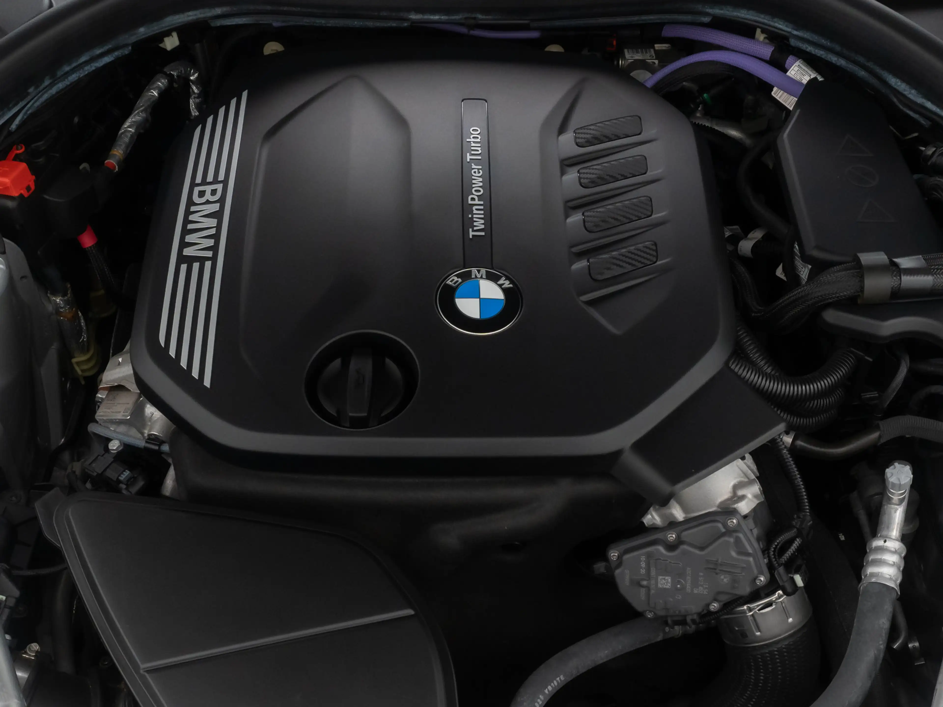 BMW 520 Kamera DAB 4xKlima Alarm GeschwindigReg — photo 15