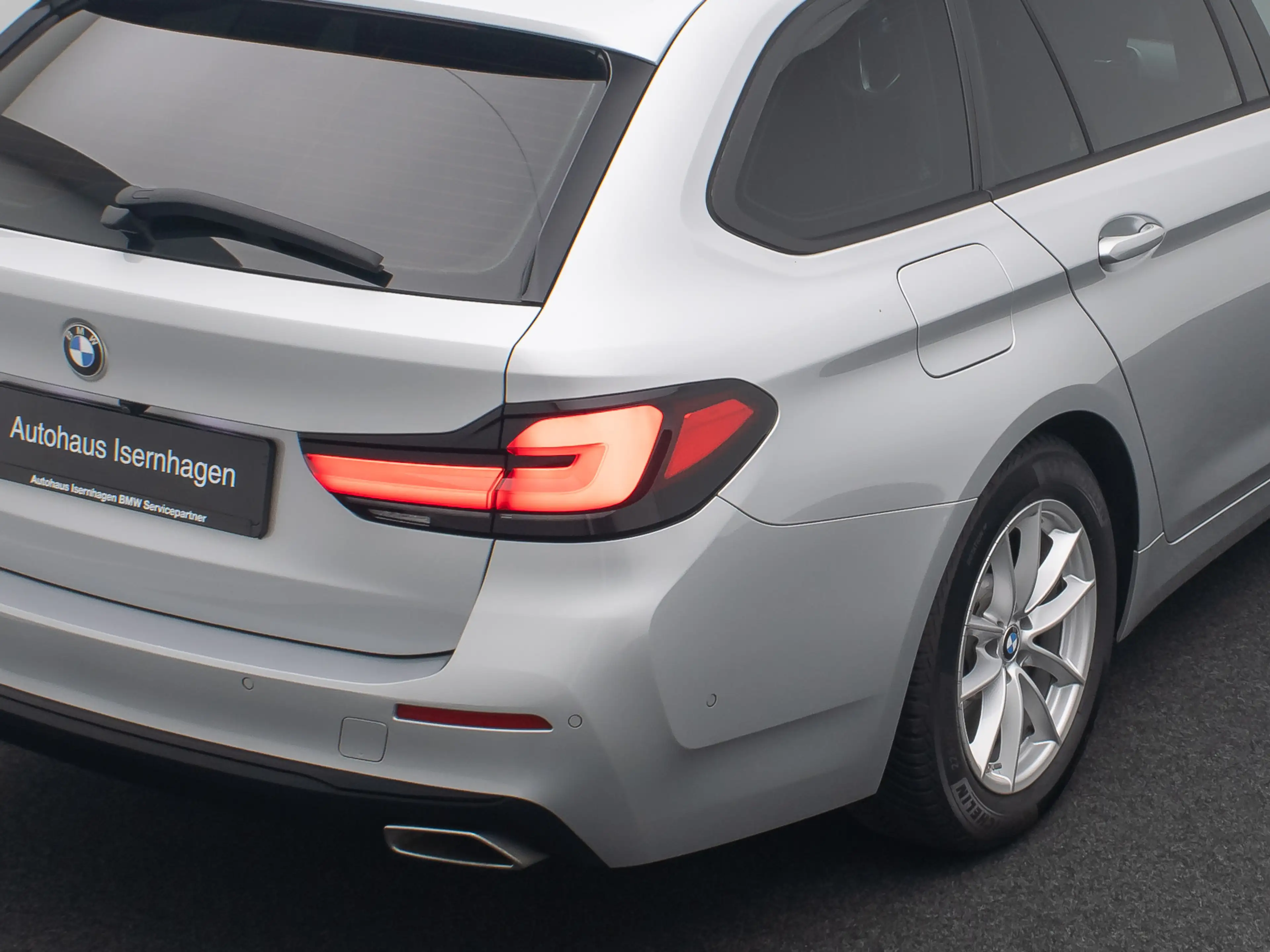 BMW 520 Kamera DAB 4xKlima Alarm GeschwindigReg — photo 16