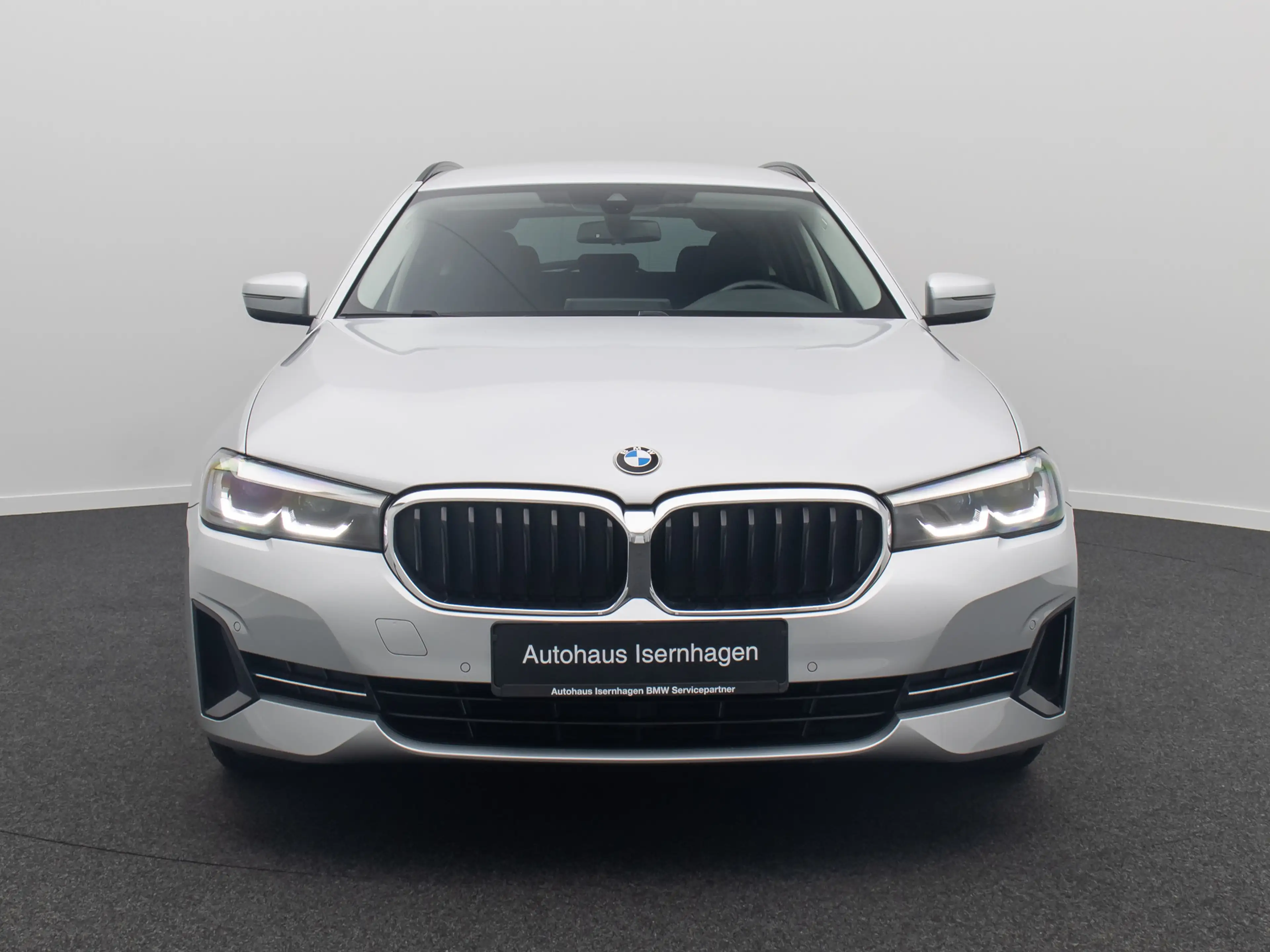 BMW 520 Kamera DAB 4xKlima Alarm GeschwindigReg — photo 2