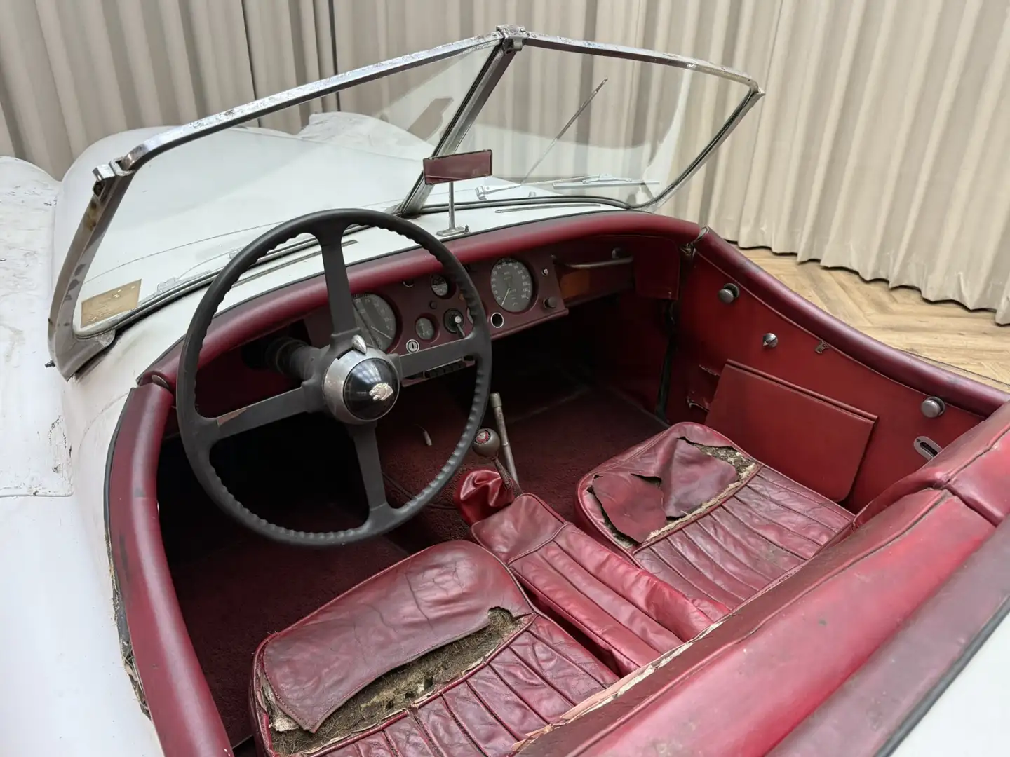 Jaguar XK XK120 SE OTS +Special Equipment+ Matching Numbers Weiß - 2