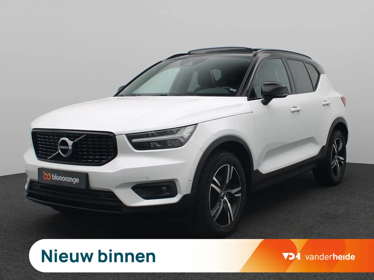 Volvo XC40