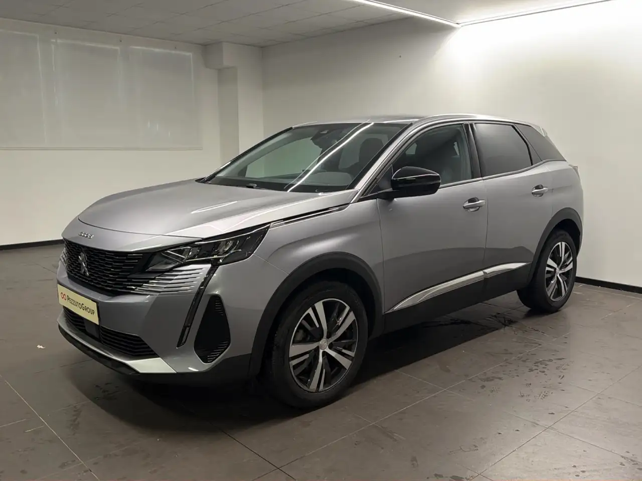 Peugeot 3008 1.5 BLUEHDI — photo 1 of 18