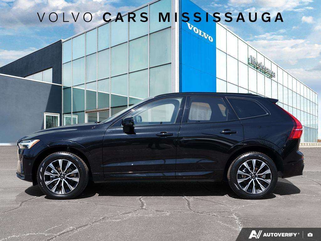 2025 Volvo XC60 B5 Plus Ex-Rental Special alt 3