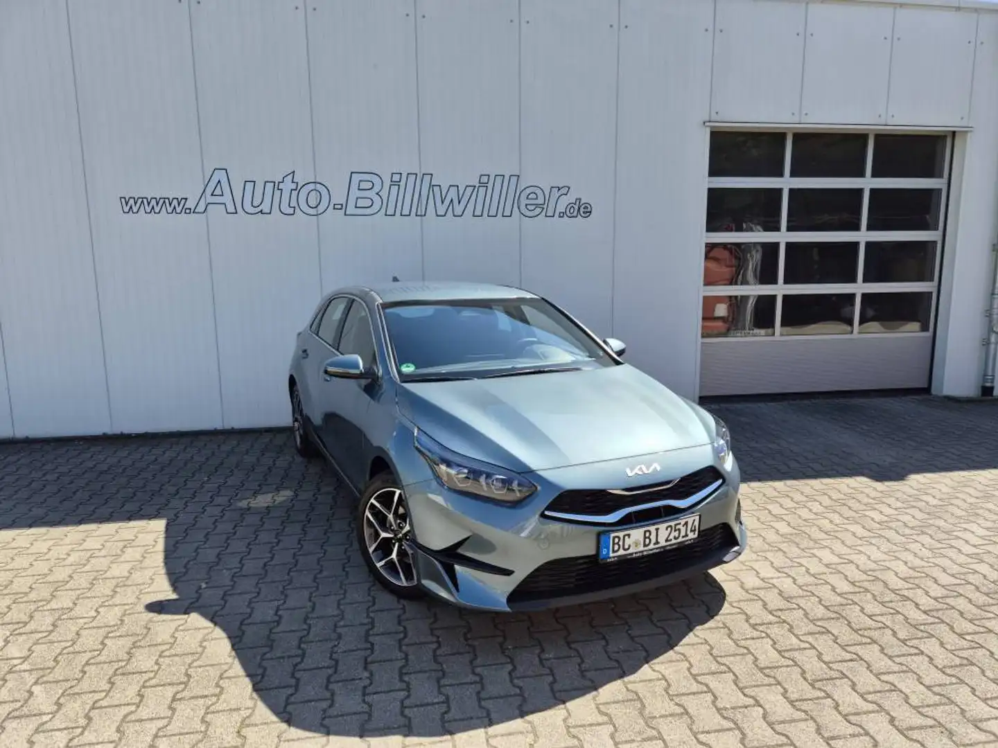 Kia Ceed / cee'd Ceed 5-Türer 1.5 T-GDI (140 PS) ISG Spirit Gris - 1
