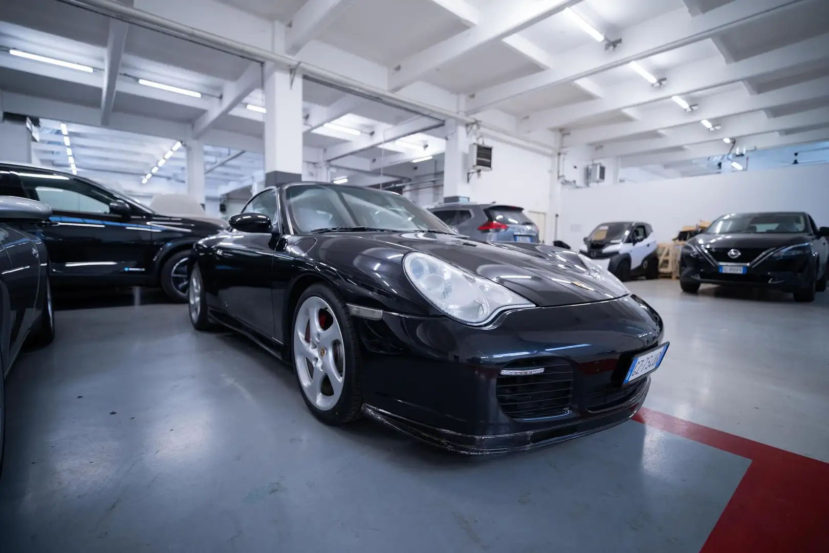 Porsche 996 CARRERA 4S CABRIO - 1