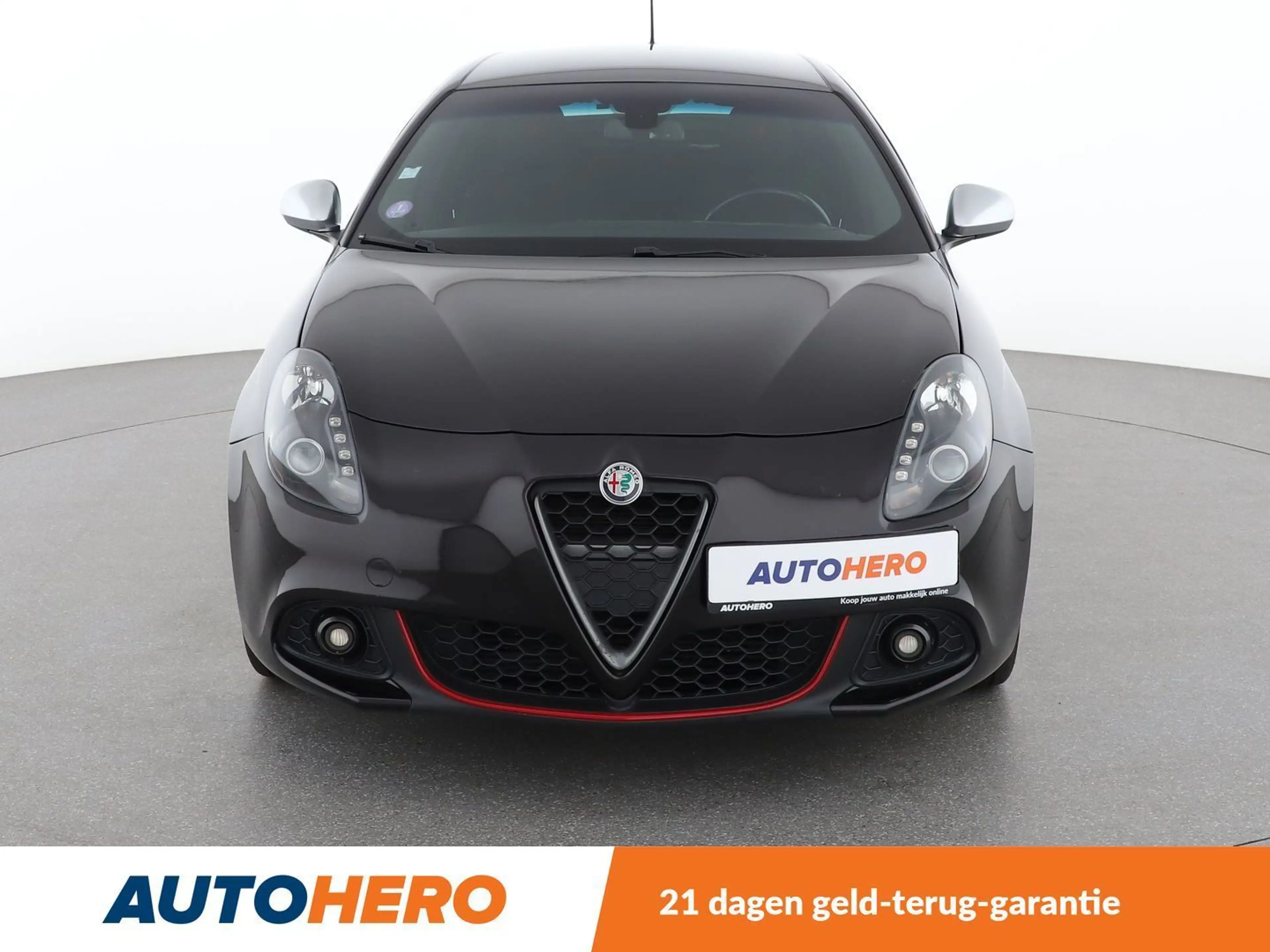 Alfa Romeo Giulietta 1.4 Turbo Super — photo 9