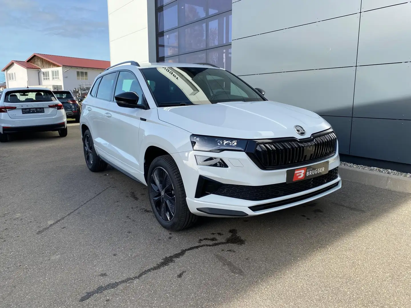 Skoda Karoq 2.0 TDI DSG 4x4 Sportline RFK MATRIX AHK Blanc - 2