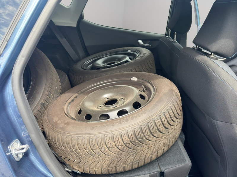 Ford Fiesta Active X LED Blendfreies Fernl. Kurvenlicht Klimaa — photo 15