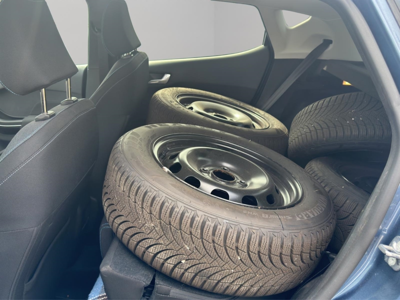 Ford Fiesta Active X LED Blendfreies Fernl. Kurvenlicht Klimaa — photo 12