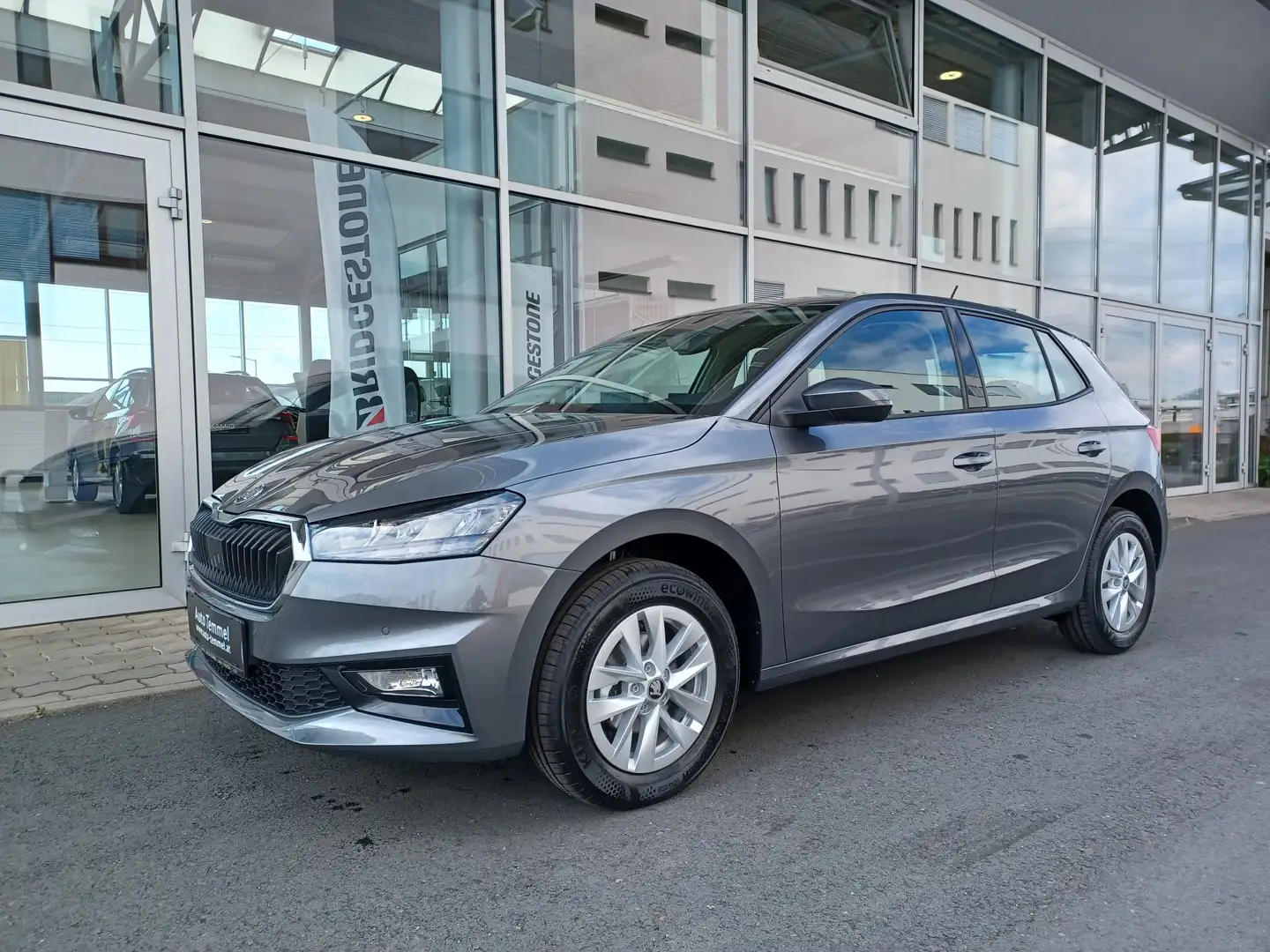 Skoda Fabia Selection Grau - 2