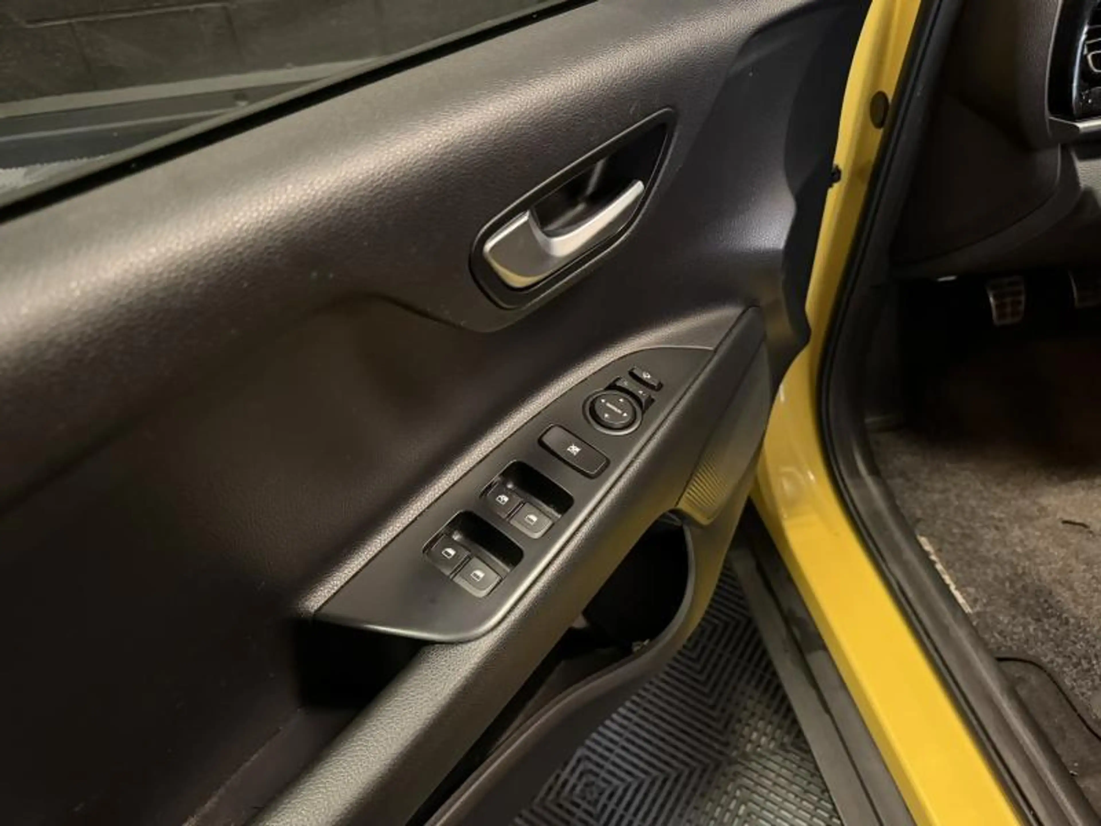 Kia Stonic 1.0TGDi 120cv *CARPLAY*NAVI*CAMERA*CLIM* — photo 11