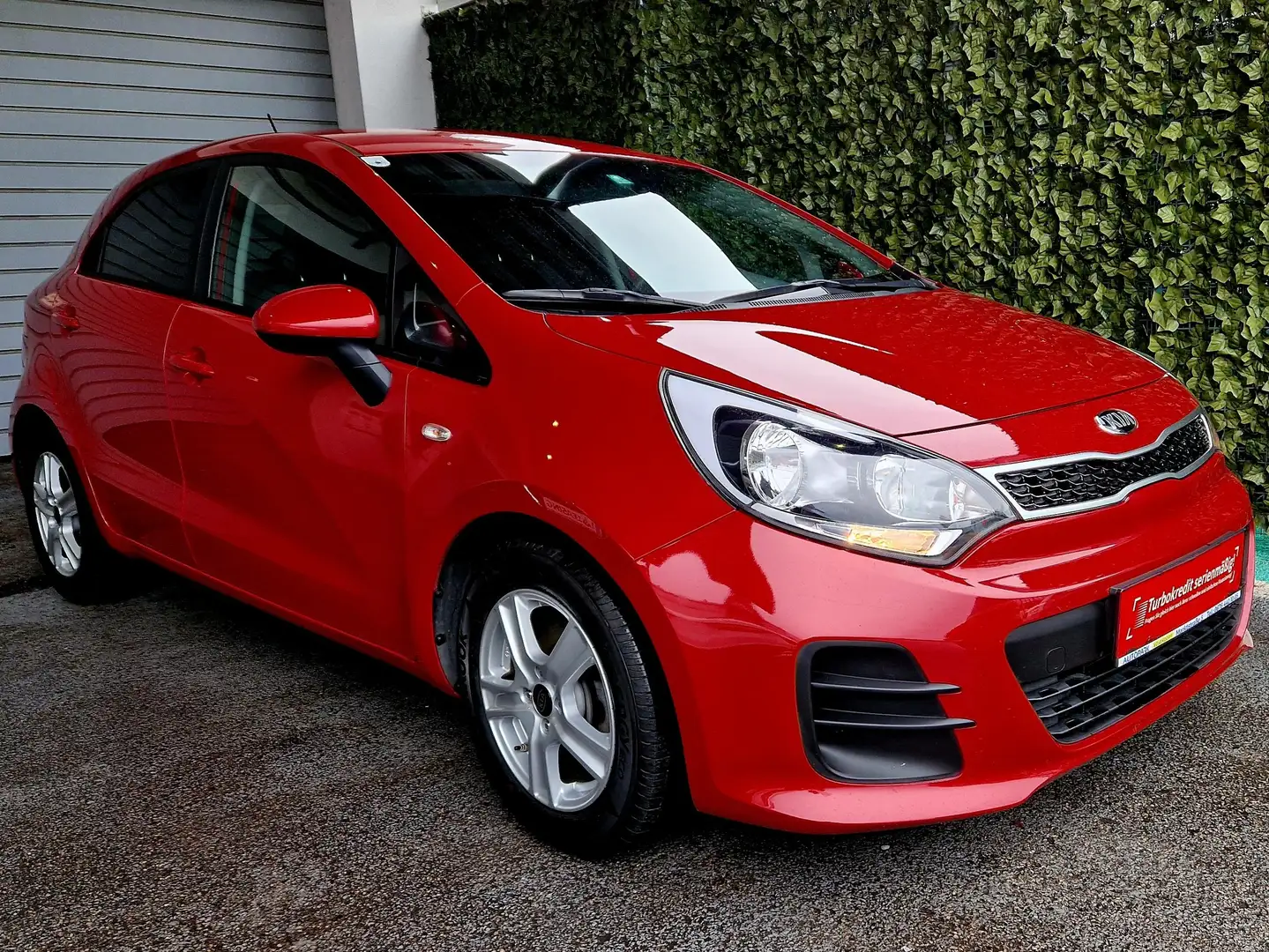 Kia Rio Titan Limidet Rot - 1