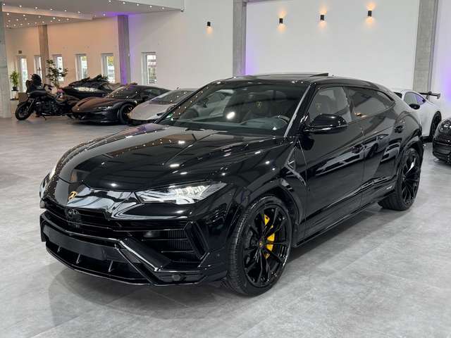 Imagine Lamborghini Urus S*3D B&O*Panorama*HUD*Style Package*Massage