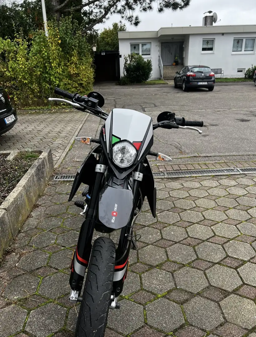 Aprilia SX 125 - 1