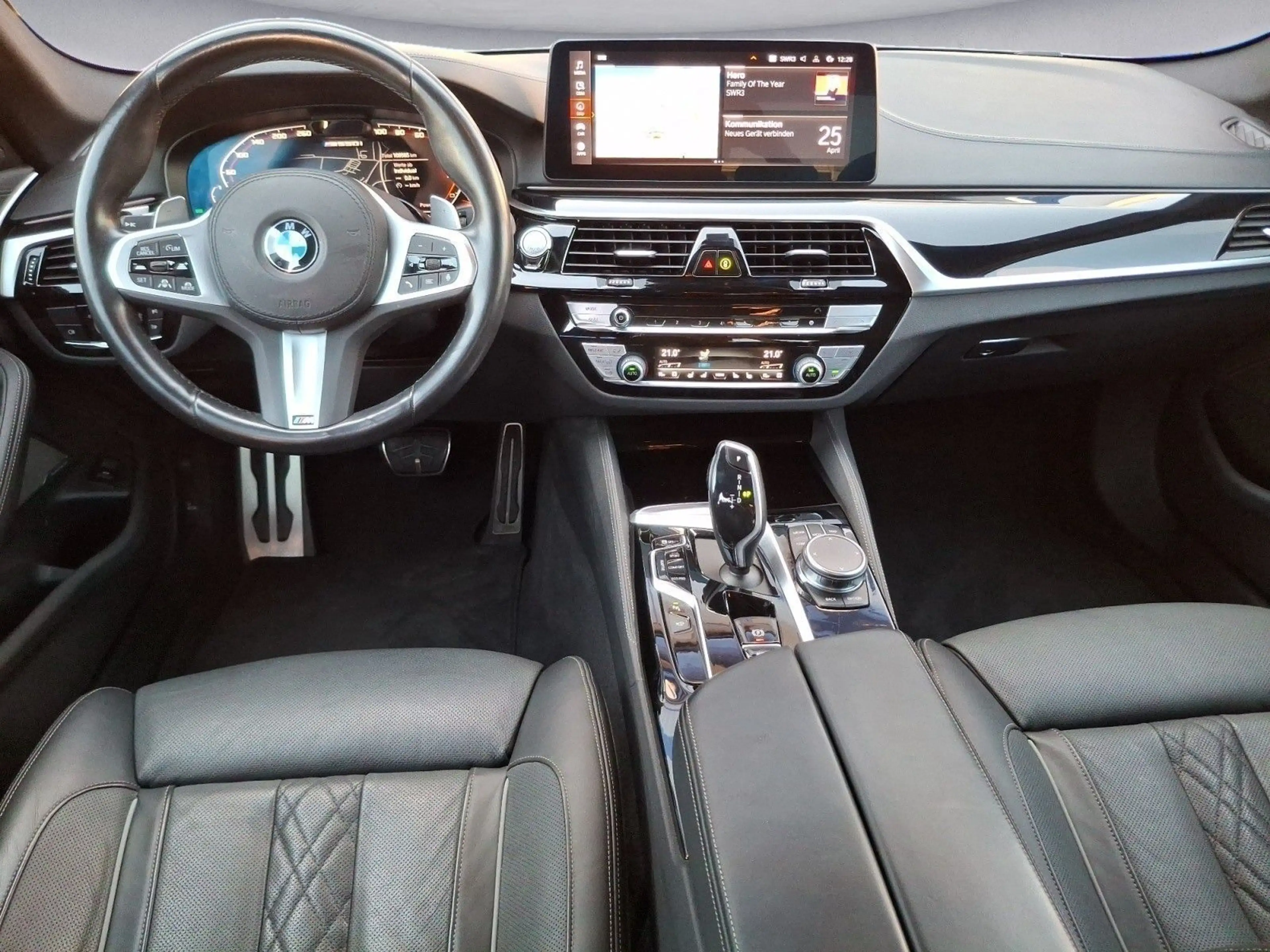 BMW 550 i xDrive Innovationsp. Sport Aut. Klimaaut. — photo 11
