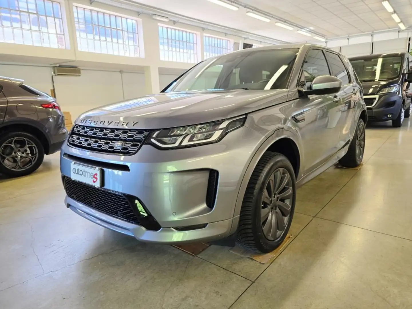 Land Rover Discovery Sport 2.0D I4 MHEV R-Dynamic S AWD 150 CV AUTO Gris - 1