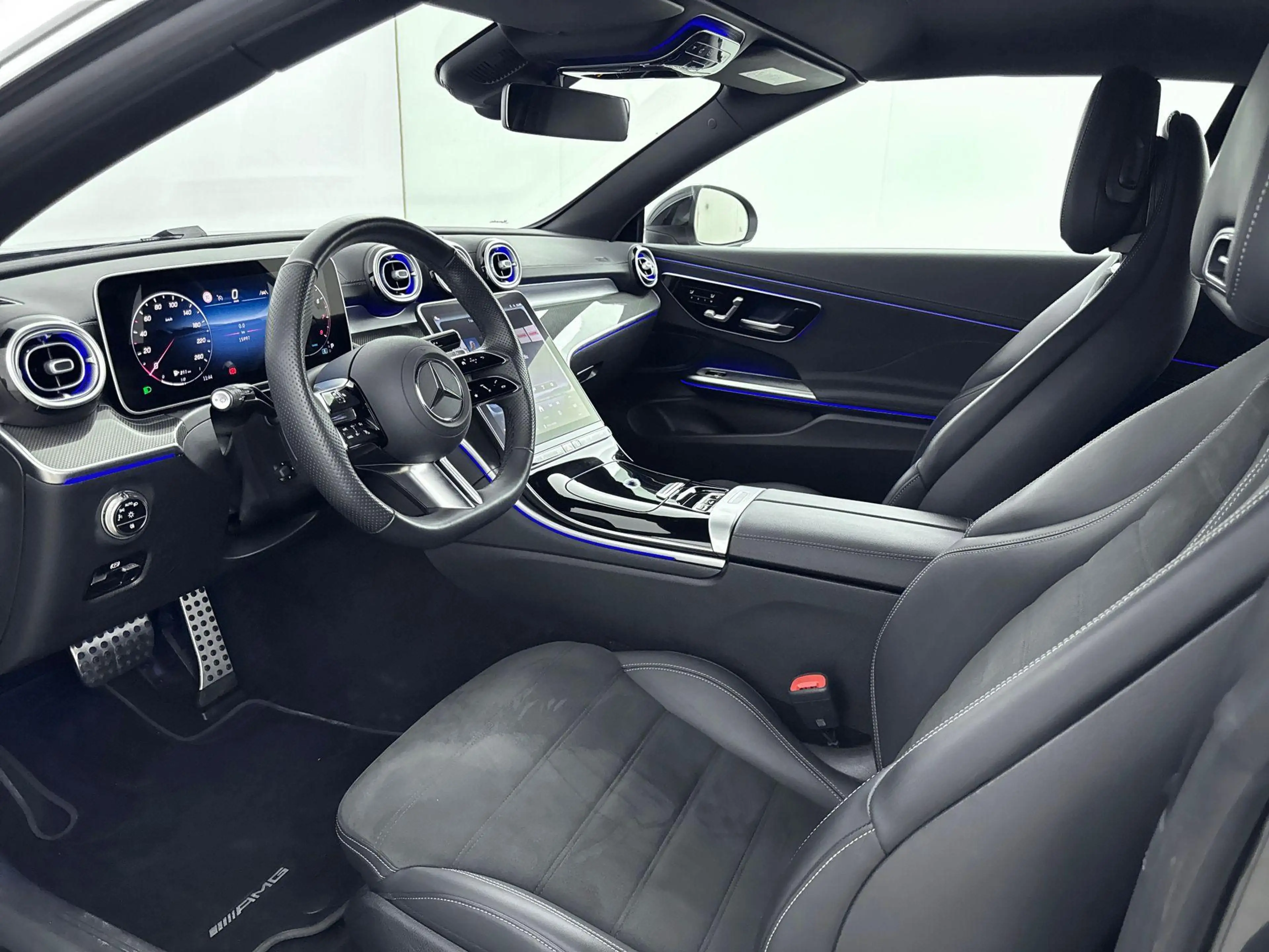 Mercedes-Benz CLE 200 Cabriolet CLE Cabriolet Automaat AMG Line | Nightp — photo 9