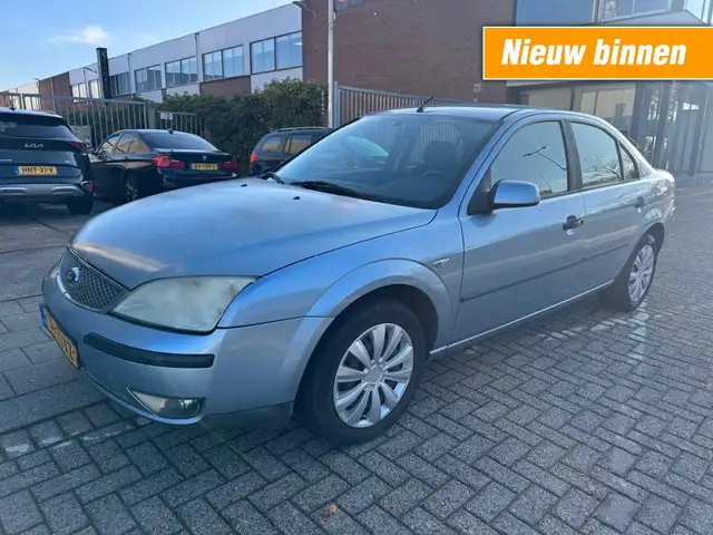 Ford Mondeo 1.8-16V Ambiente RIJDT GOED NAP APK 5-2026 inruil
