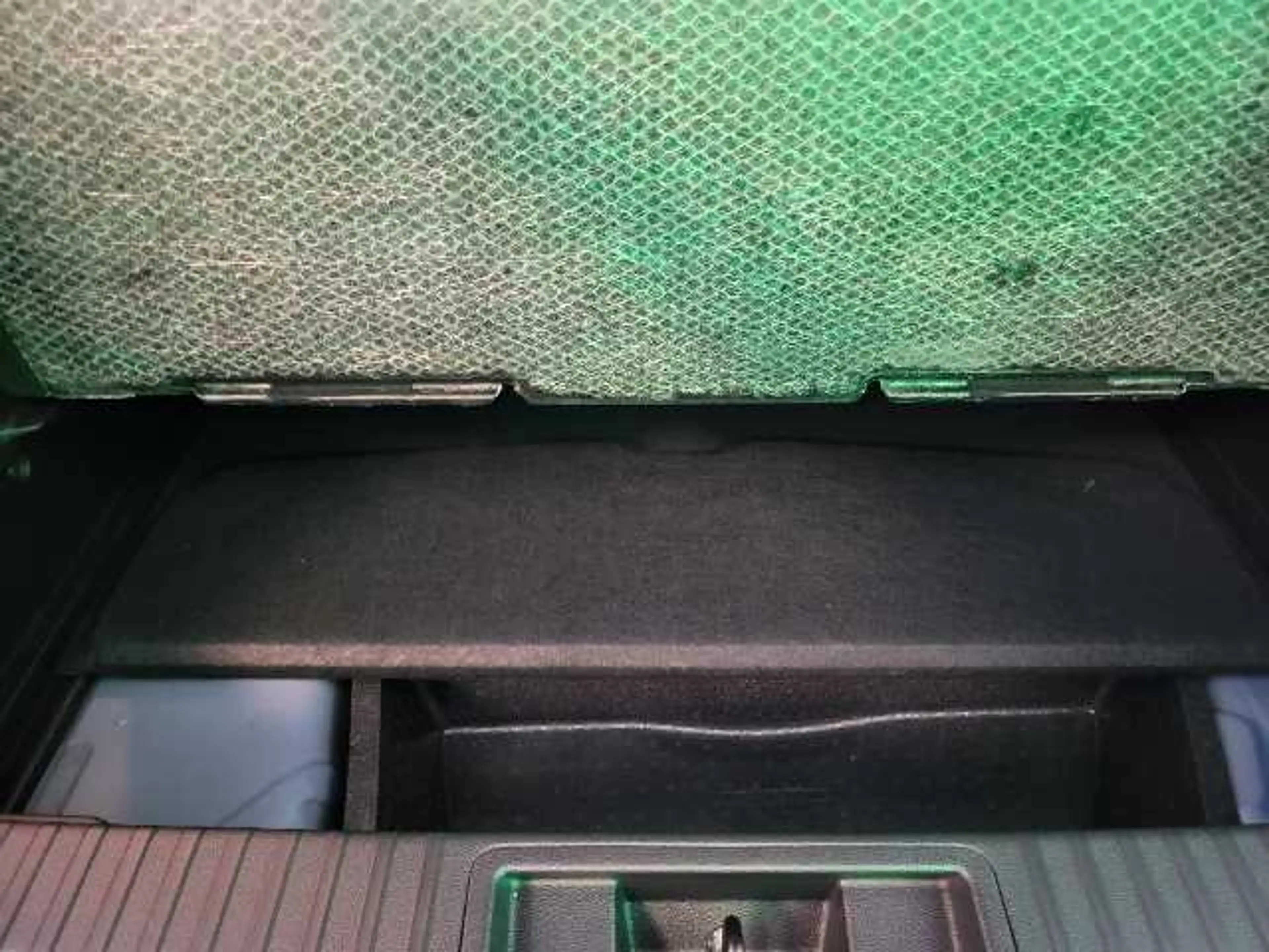 Mitsubishi Grandis Diamant 1.3 T-Benziner 6-Gang — photo 15