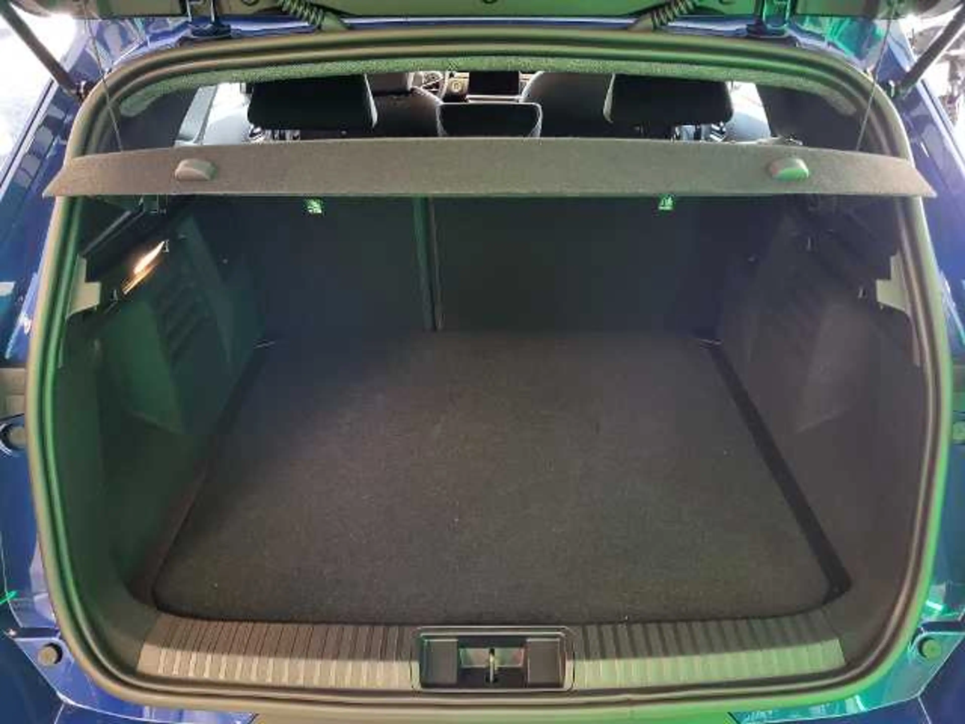 Mitsubishi Grandis Diamant 1.3 T-Benziner 6-Gang — photo 14
