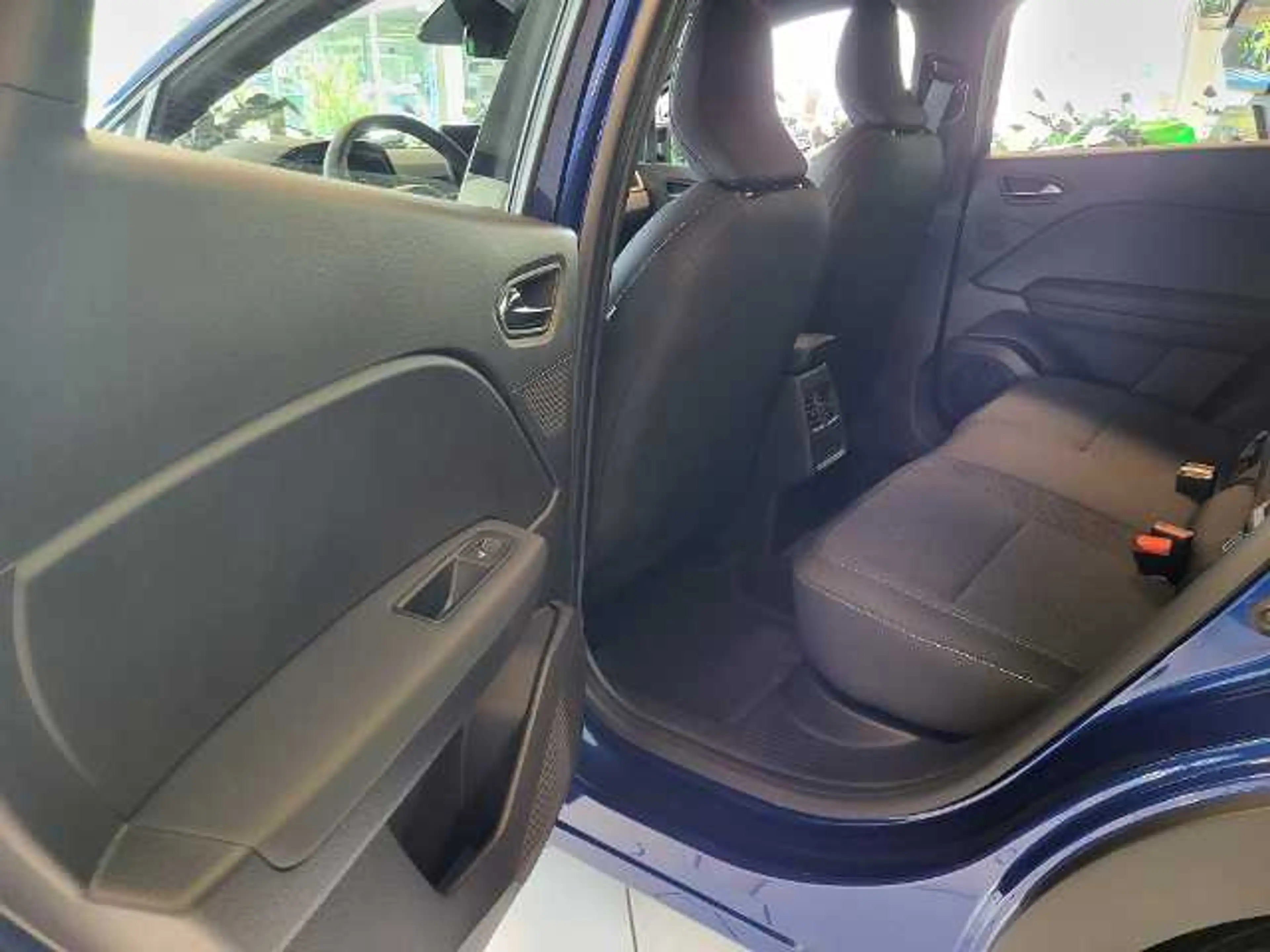 Mitsubishi Grandis Diamant 1.3 T-Benziner 6-Gang — photo 11