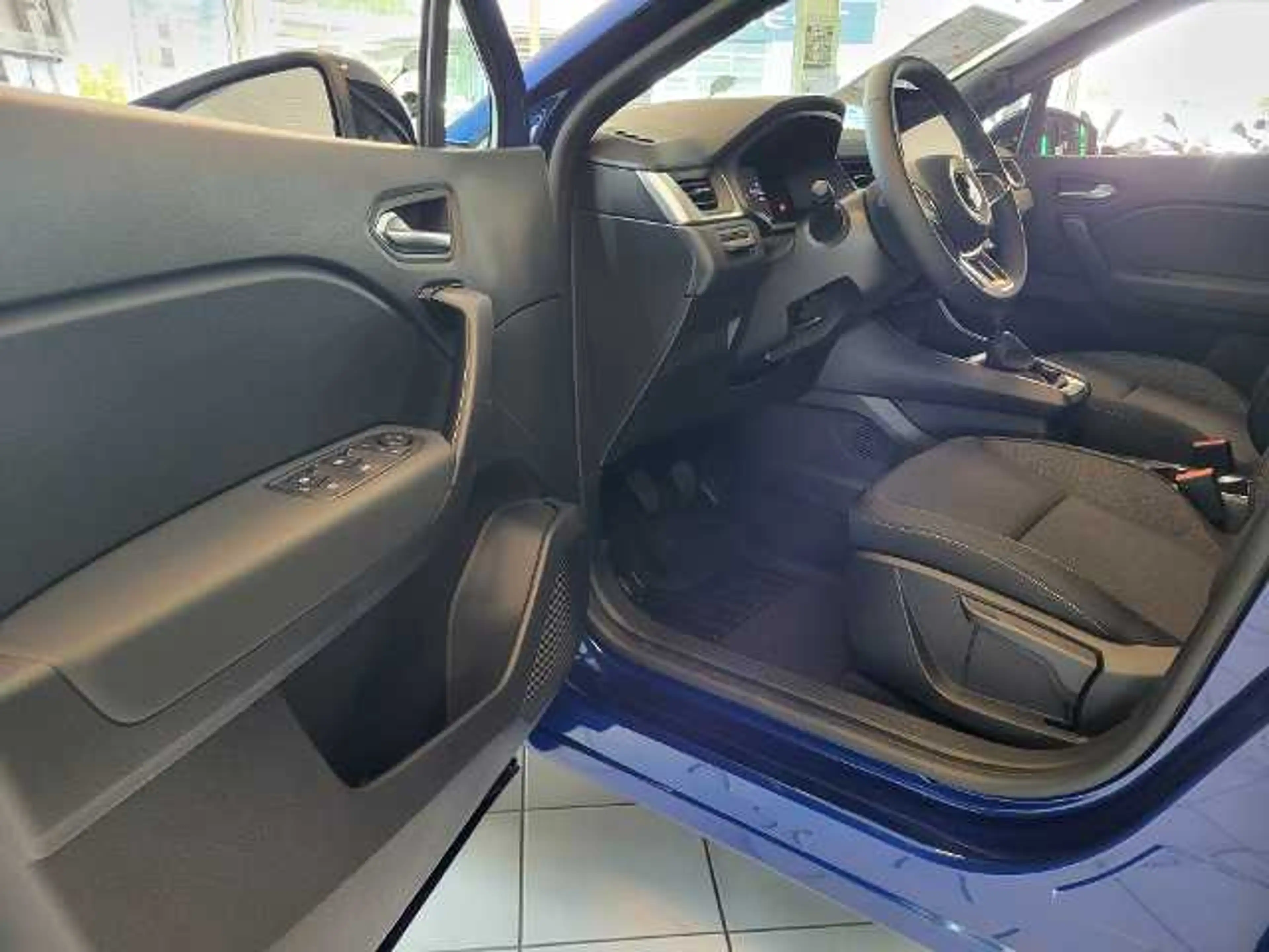 Mitsubishi Grandis Diamant 1.3 T-Benziner 6-Gang — photo 9