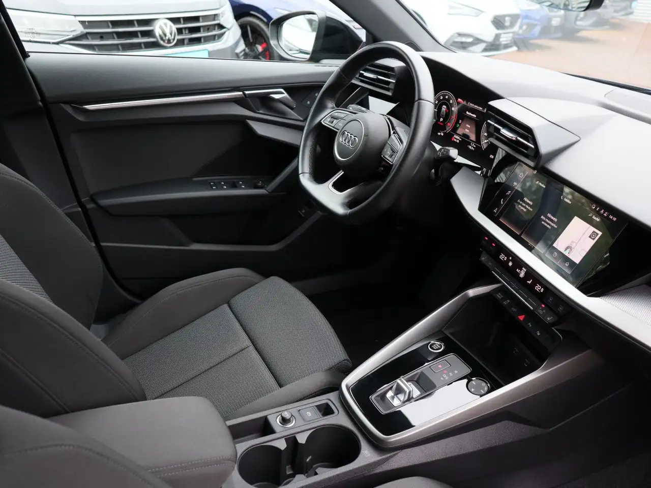 Audi A3 45 TFSI e S-Line Optikpaket Schwarz, миниатюра 3