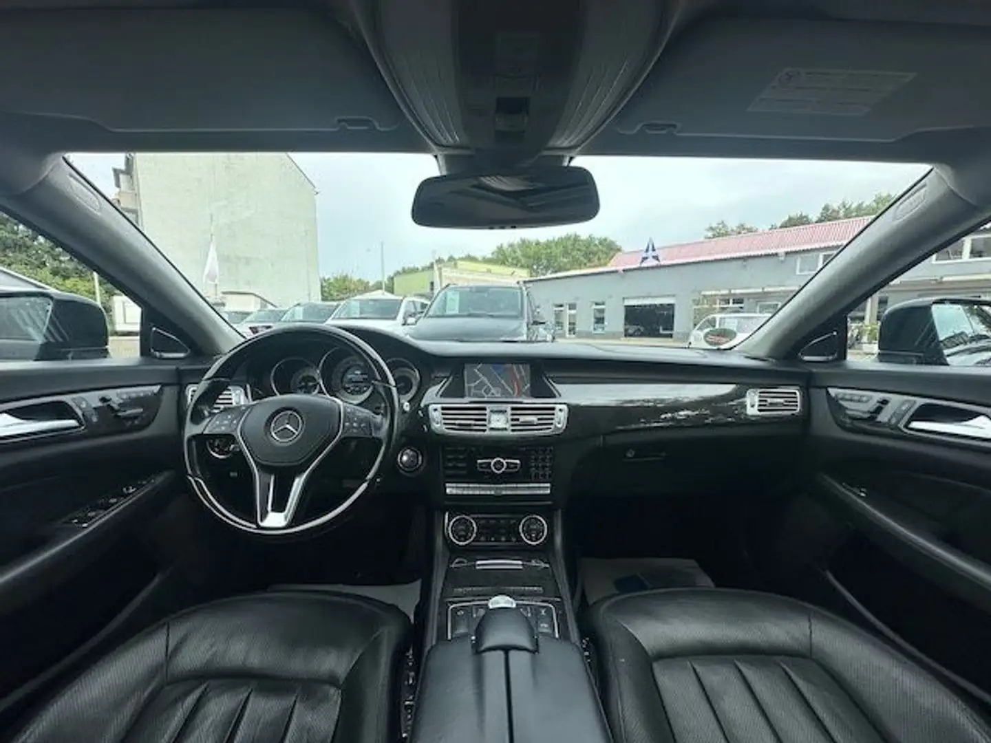 Mercedes-Benz CLS 350 4Matic EXCLUSIV / DISTR+/ STANDHEIZUNG Schwarz - 2