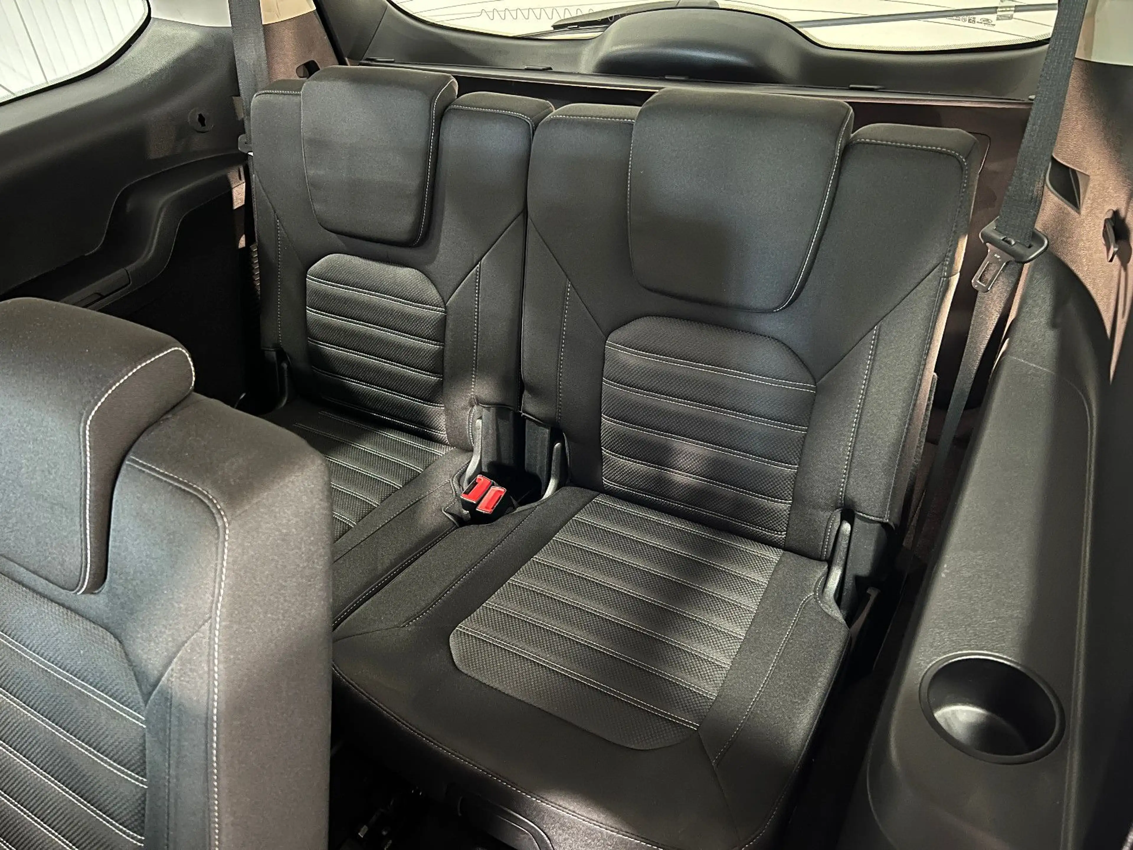 Ford Galaxy 2.0 TDCi Automatik **7-Sitze**Navi*AHK** — photo 15