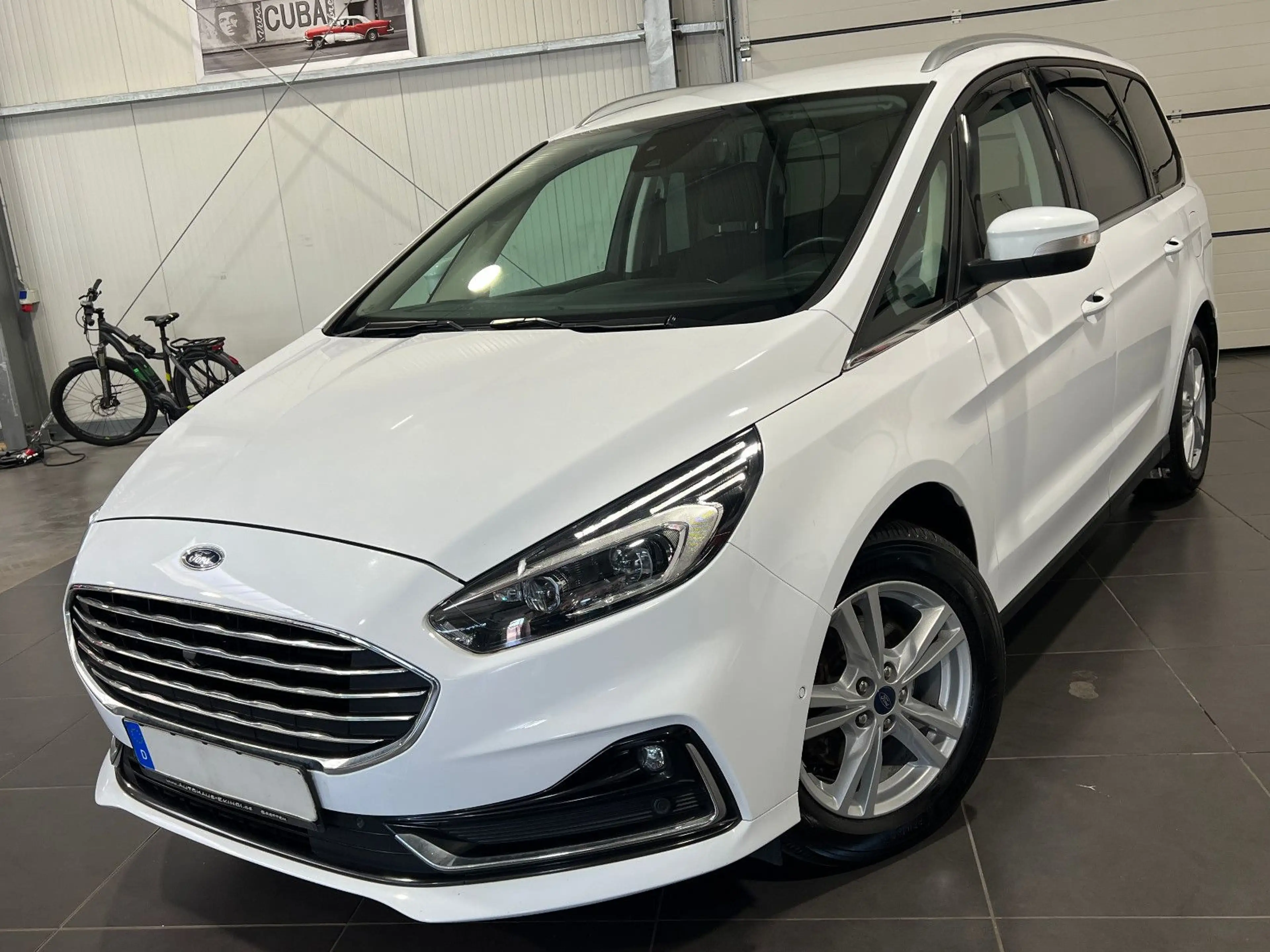 Ford Galaxy 2.0 TDCi Automatik **7-Sitze**Navi*AHK**