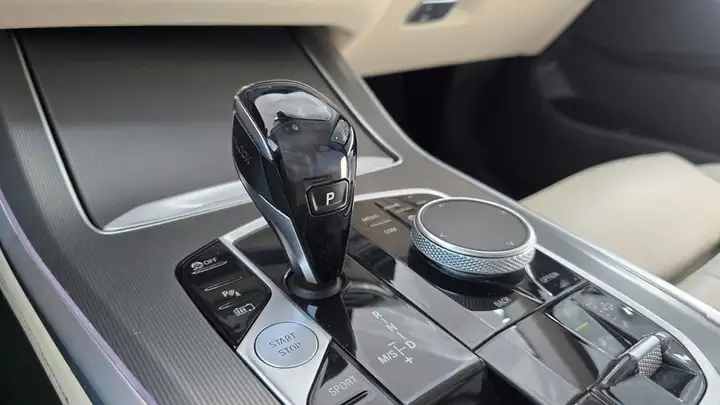BMW X5 xDrive45e 2020, foto 50